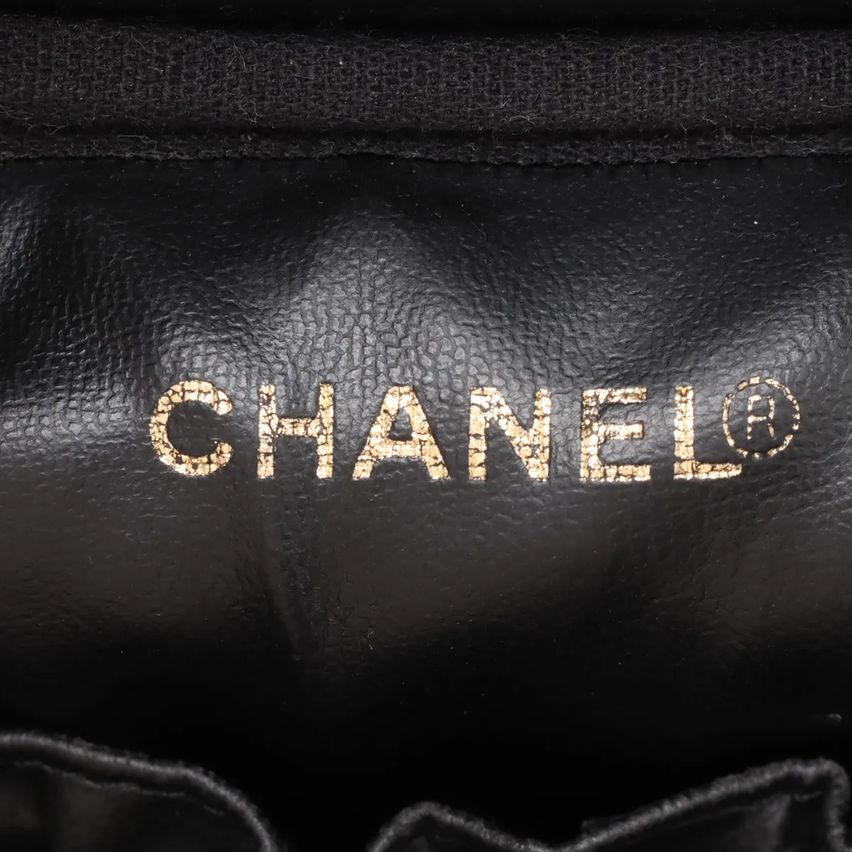 Cocomark caviar skin vanity bag black gold hardware — view 8