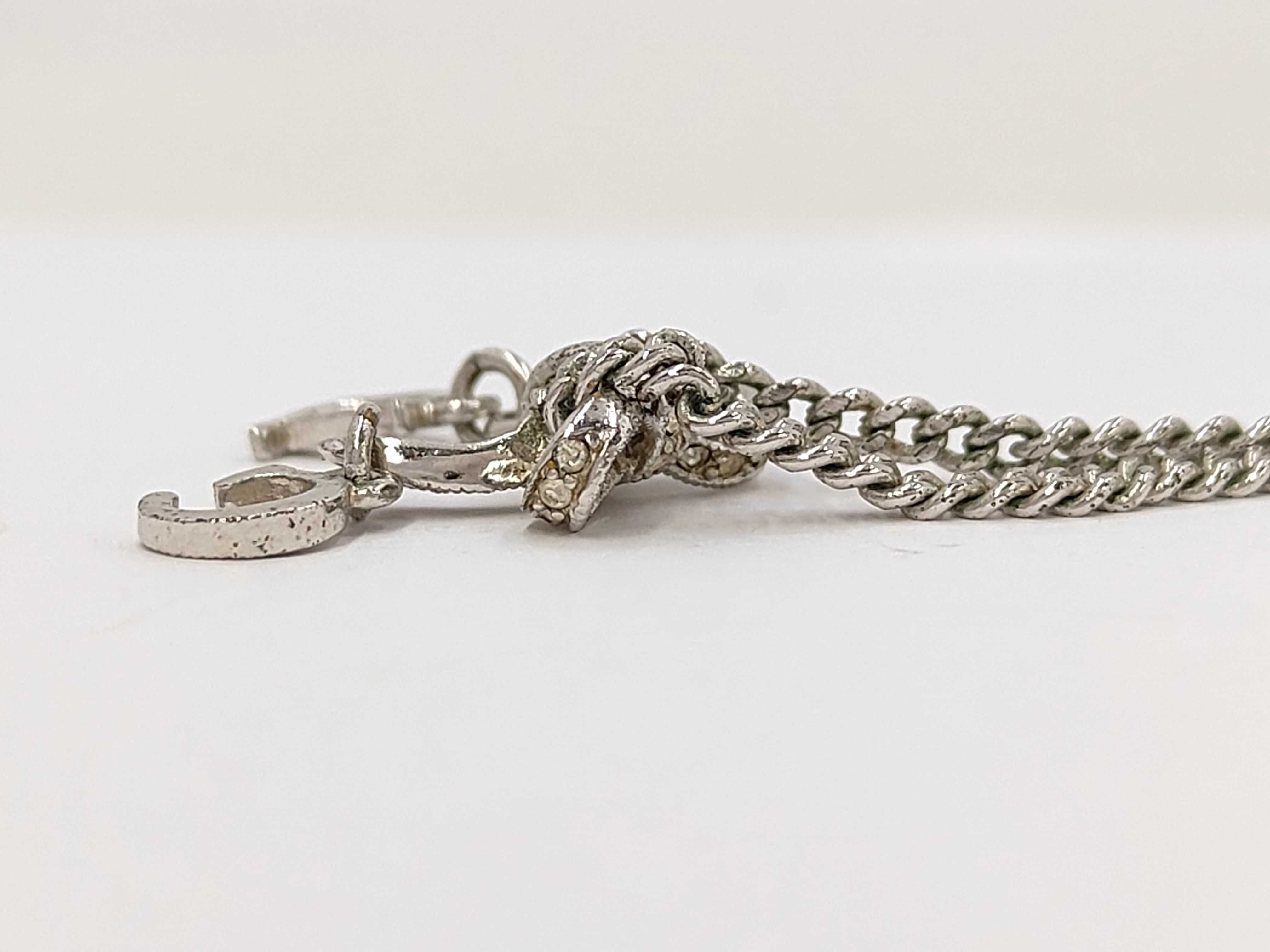 necklace — view 3