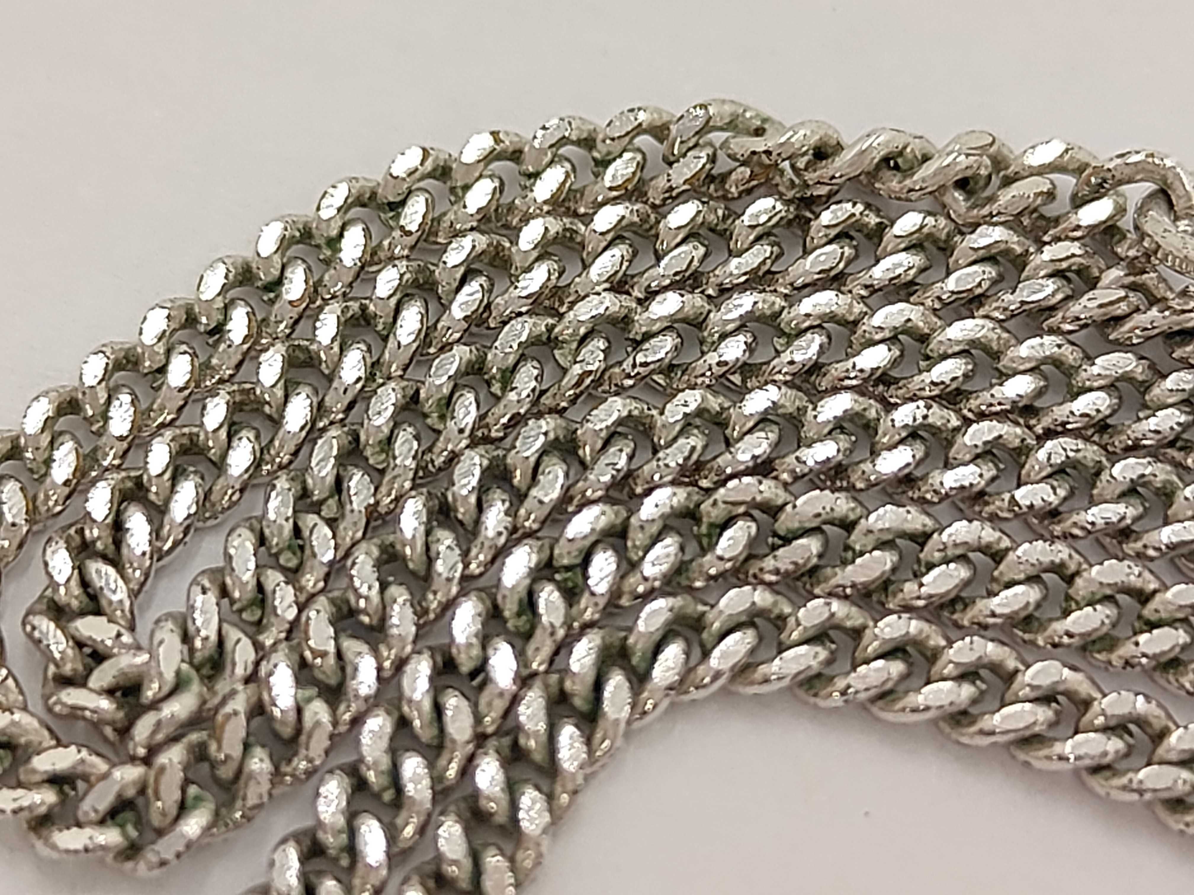 necklace — view 4