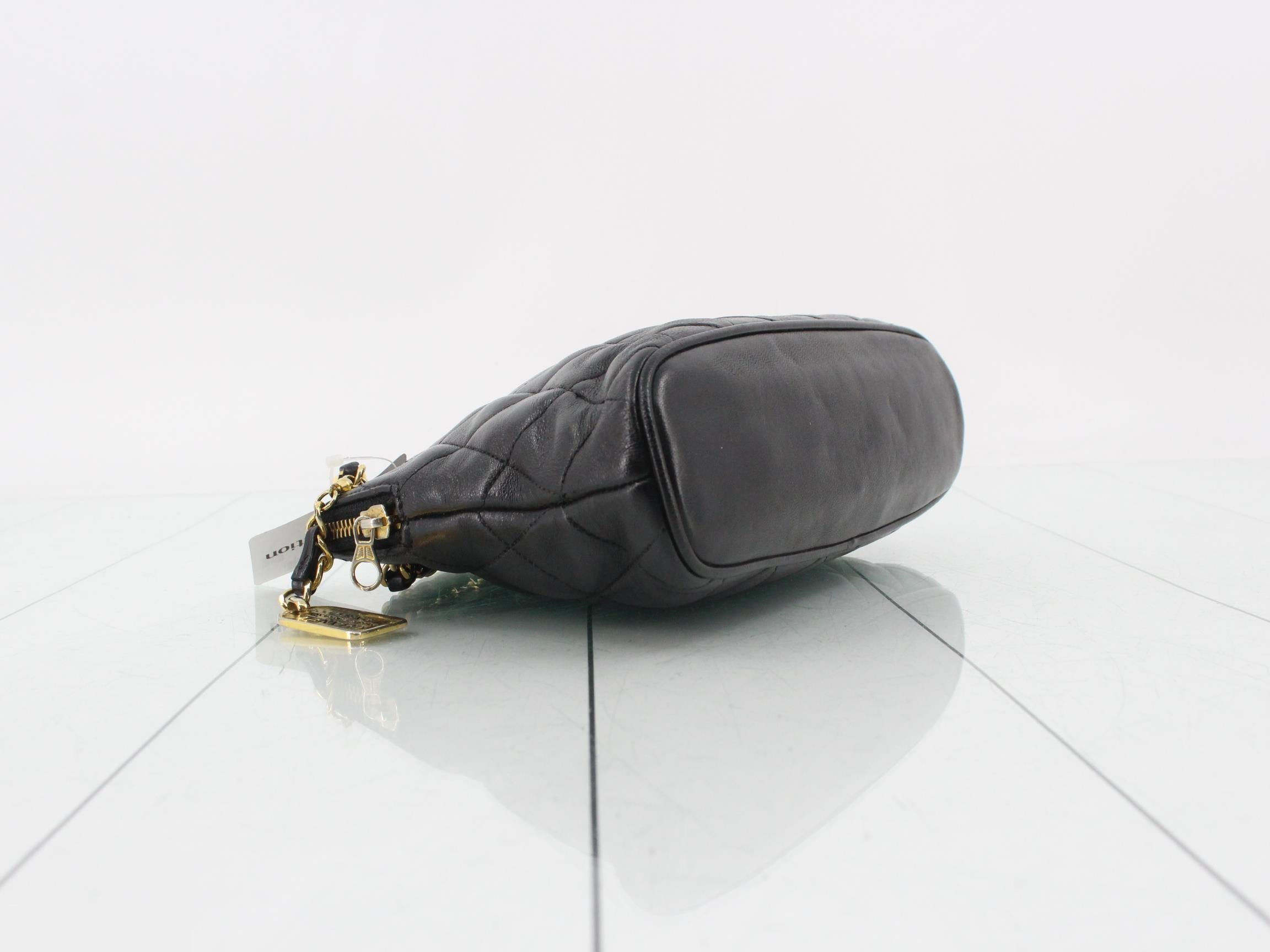 Matelassé Leather Coco Mark Double Chain Semi-Shoulder Bag — view 5