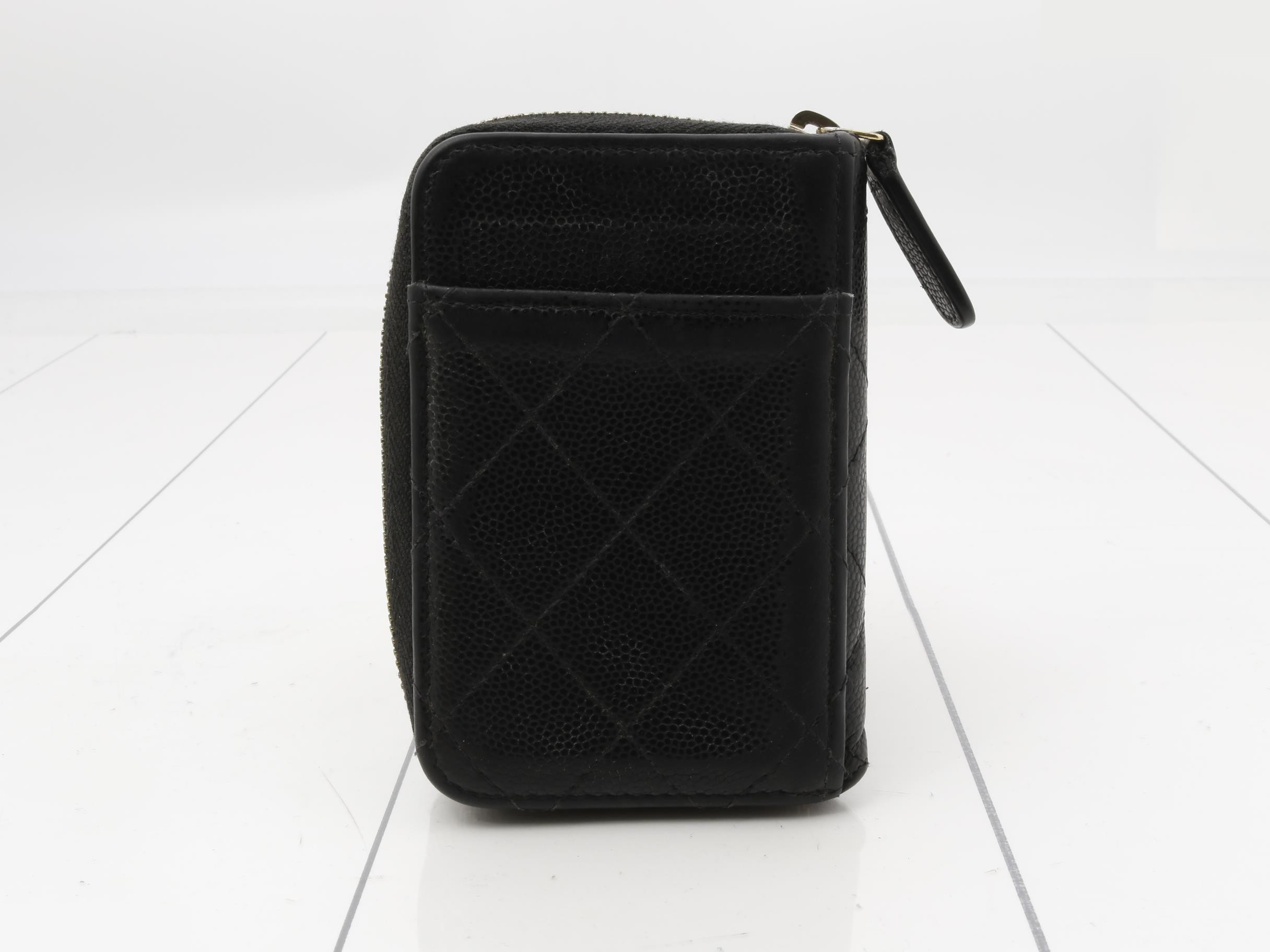 Matelassé Card Coin Case — view 2