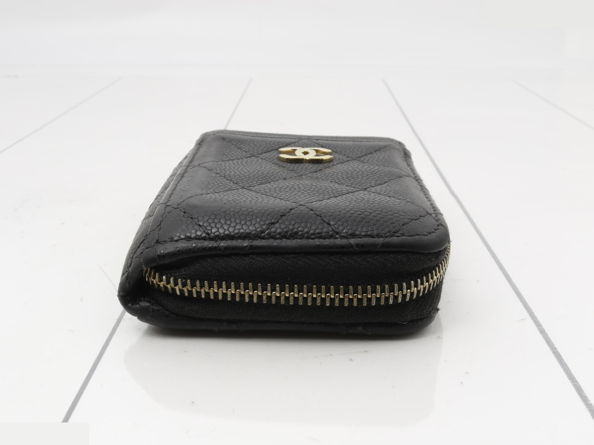 Matelassé Card Coin Case — view 3
