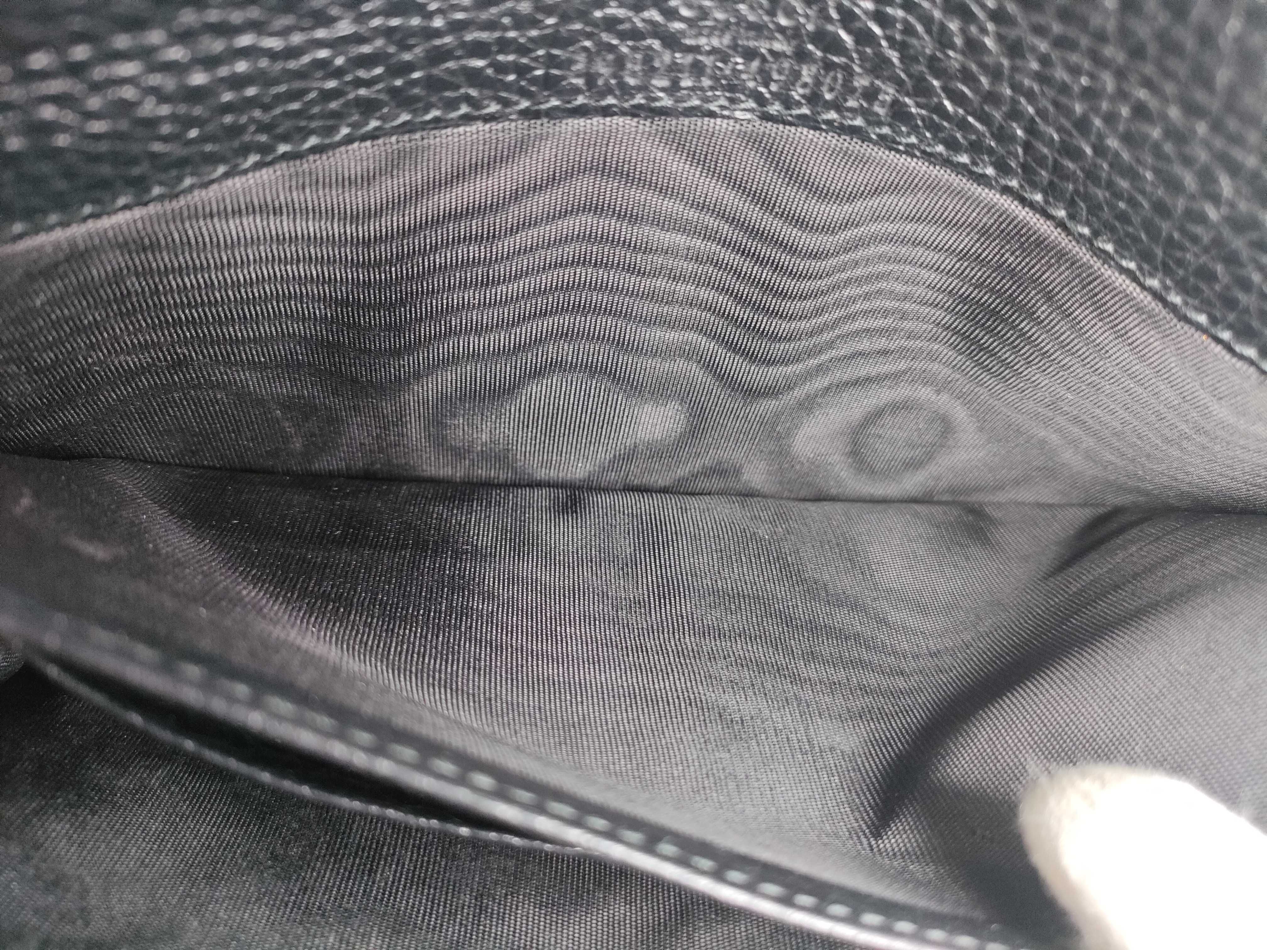 Interlocking G Chain Wallet Shoulder Bag — view 12