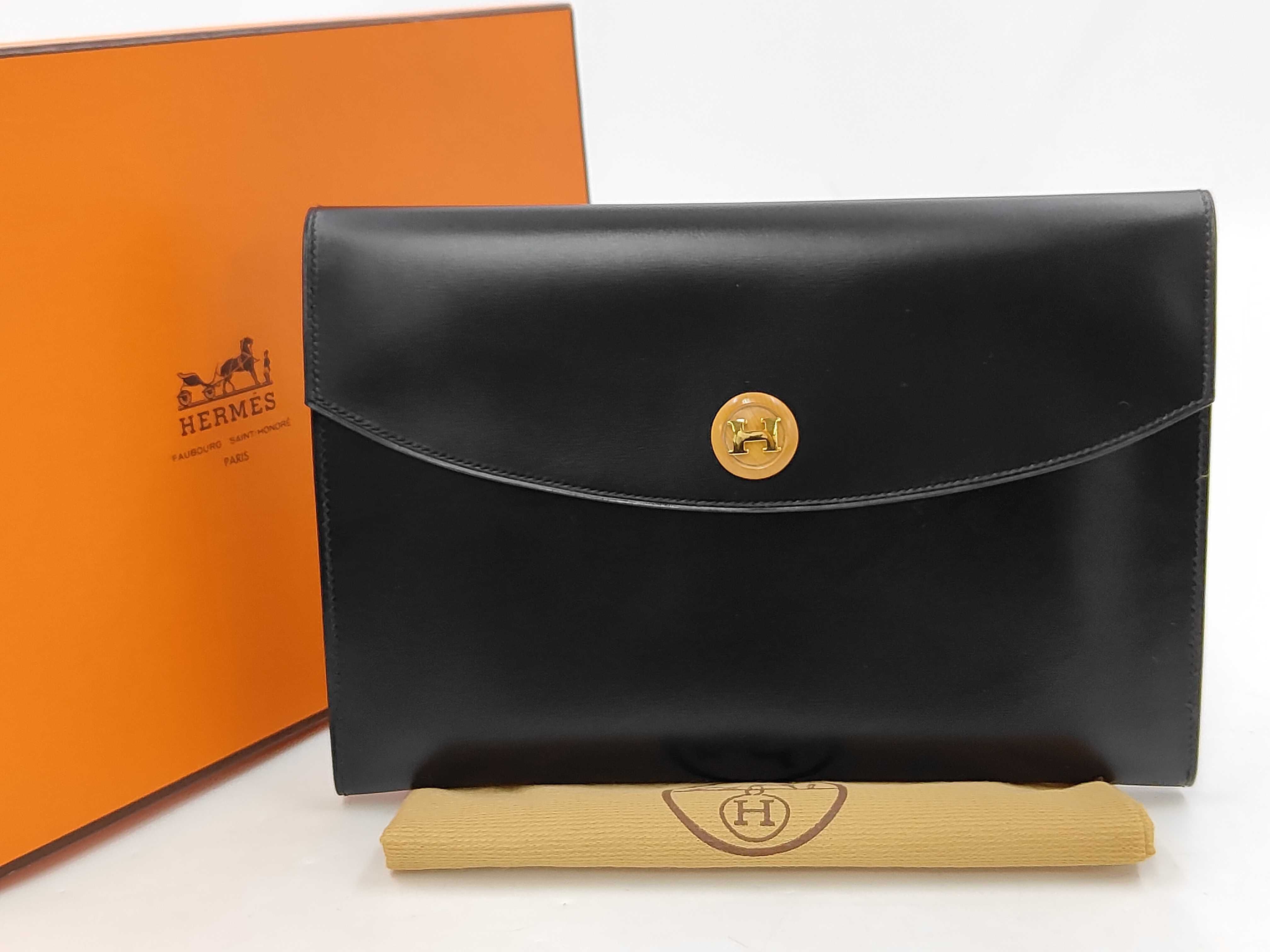 clutch bag