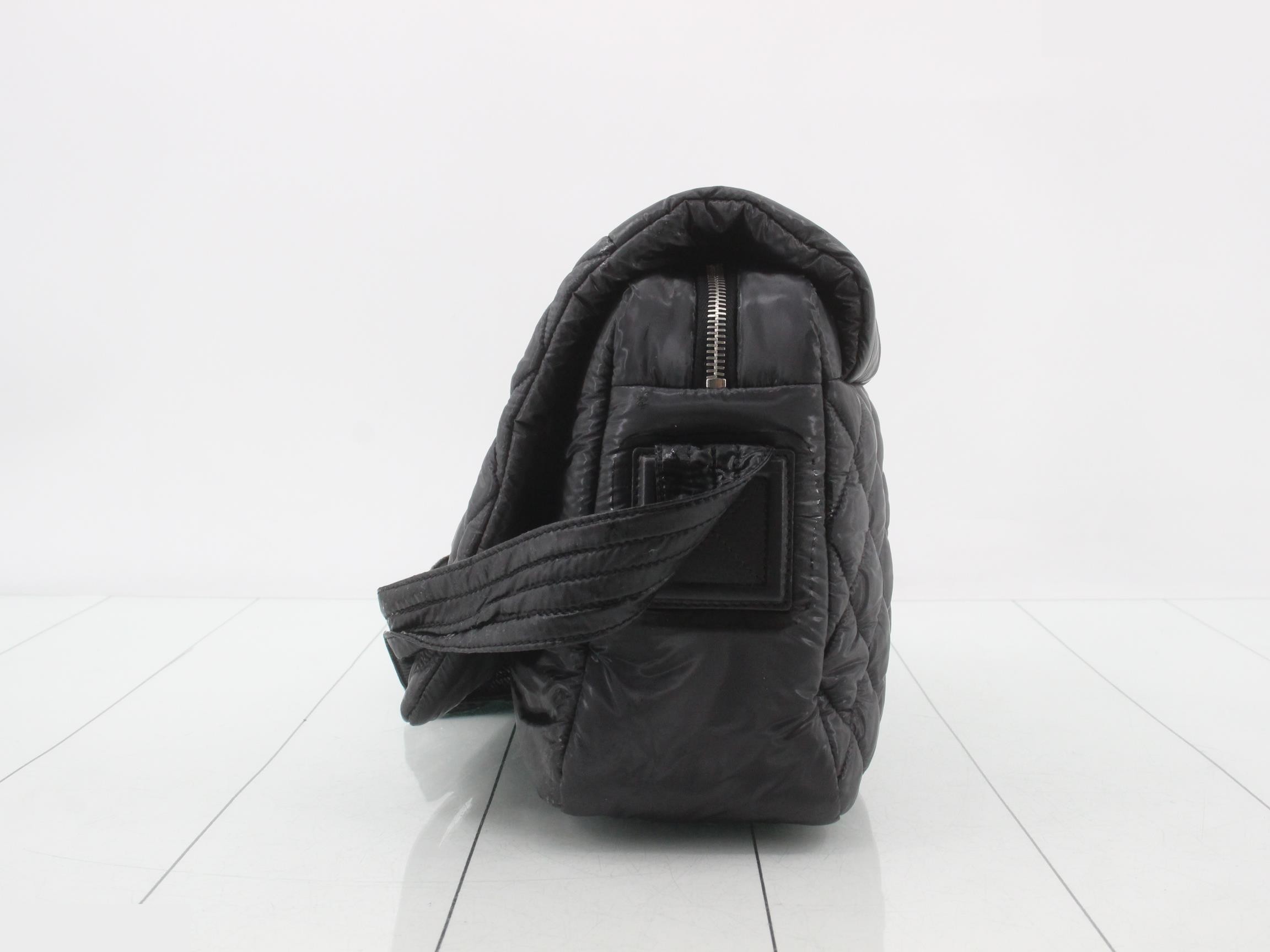 Coco Cocoon Coco Mark Shoulder Bag, Black — view 3
