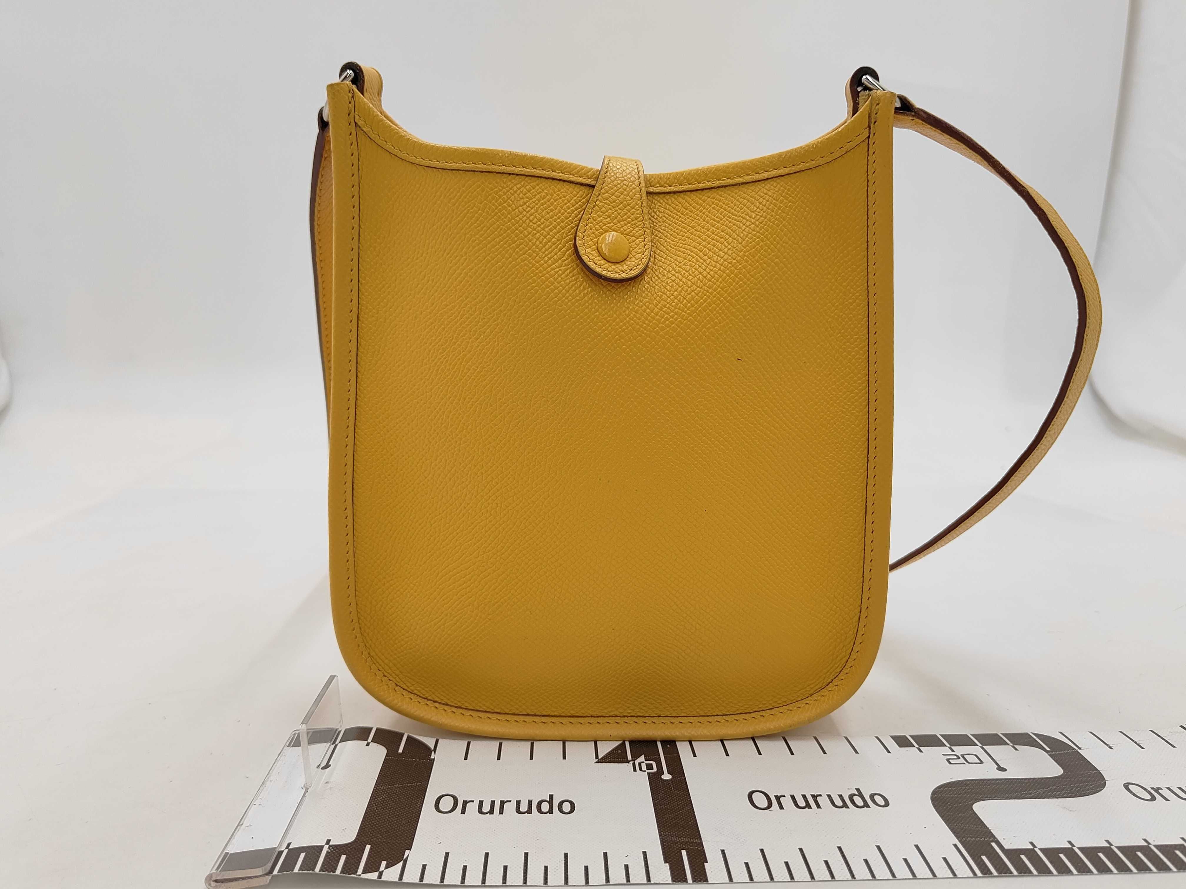 Evelyne TPM Epsom Yellow Shoulder Bag M Stamp — view 2