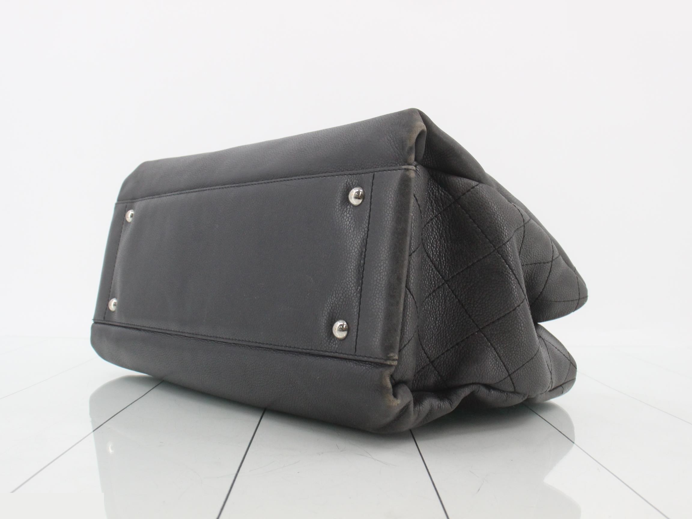 Caviar leather handbag with Coco Mark — view 6