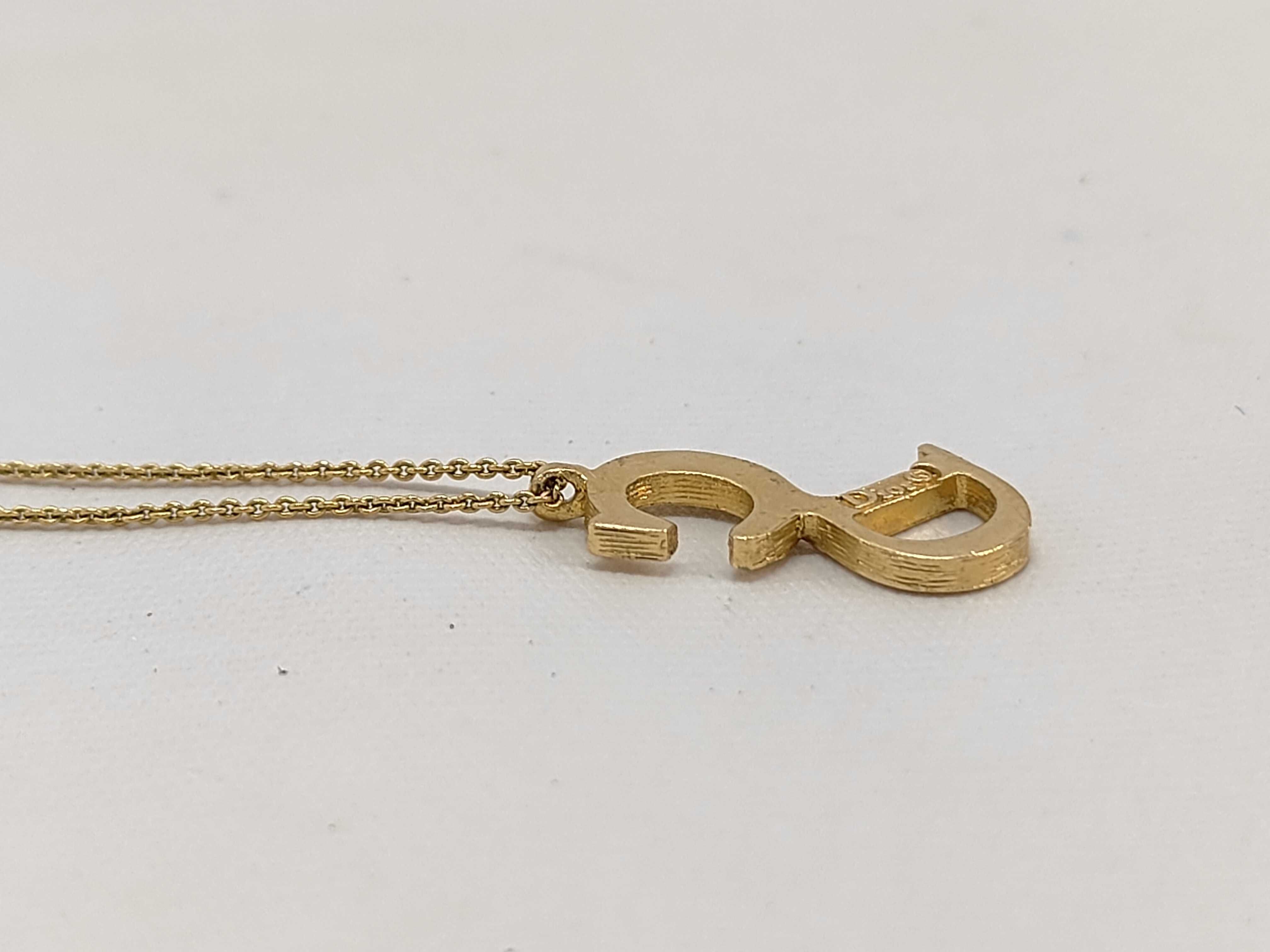 CD logo necklace/gold color necklace — view 3