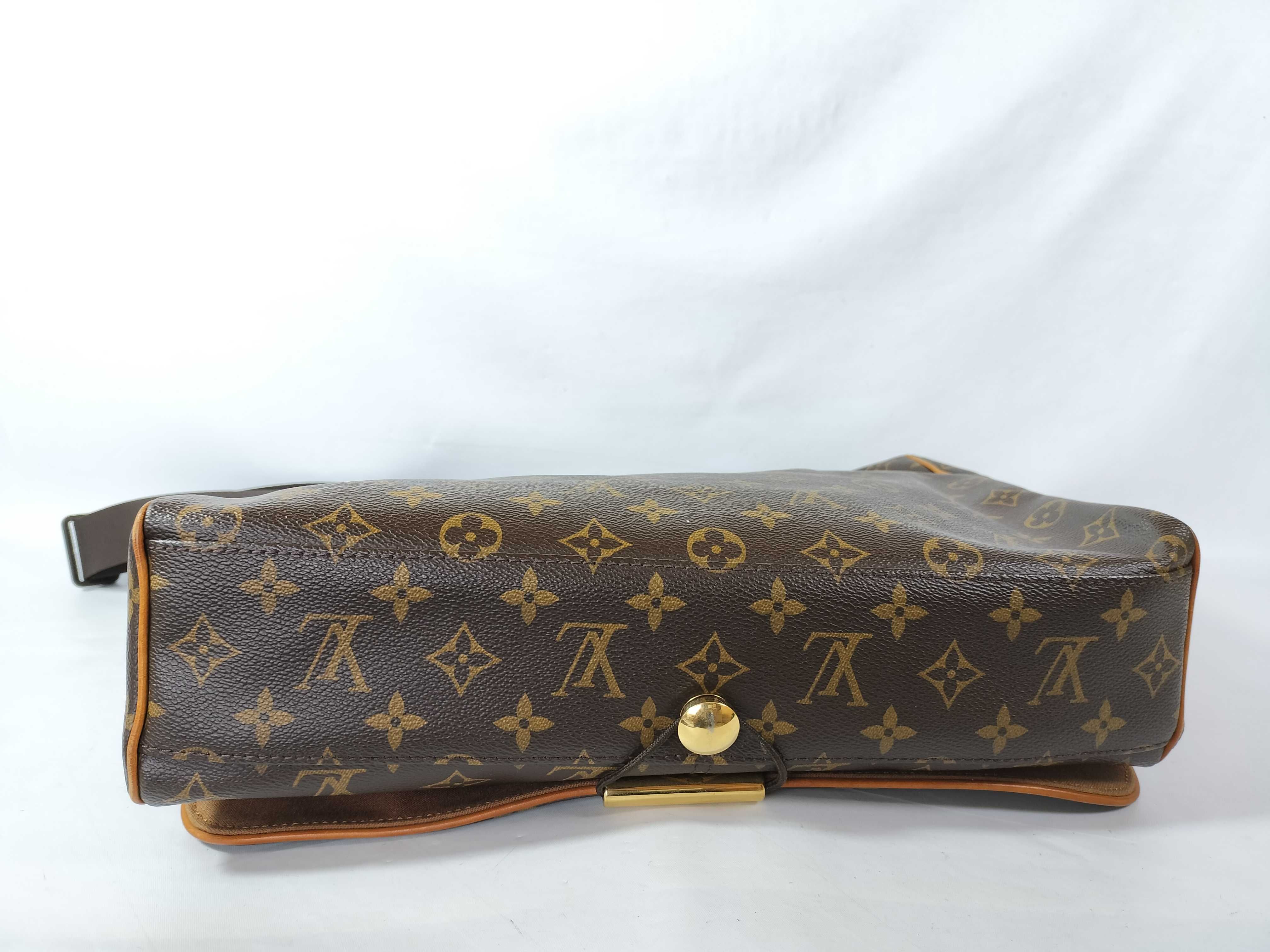 Monogram M45257 Abesses Shoulder Bag — view 7