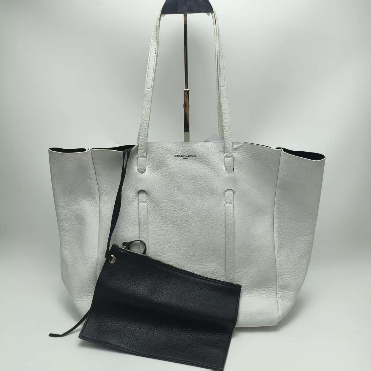 【*Shipped from: China*】BALENCIAGA Cabas Leather Handbag — view 2
