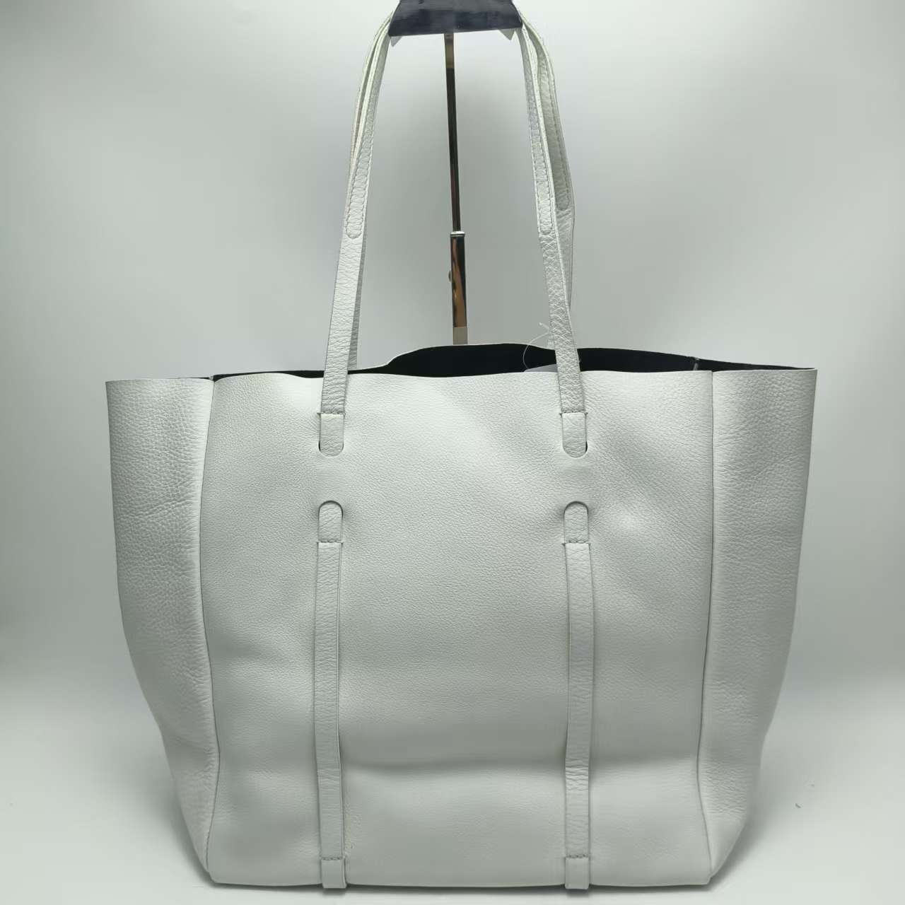 【*Shipped from: China*】BALENCIAGA Cabas Leather Handbag — view 3