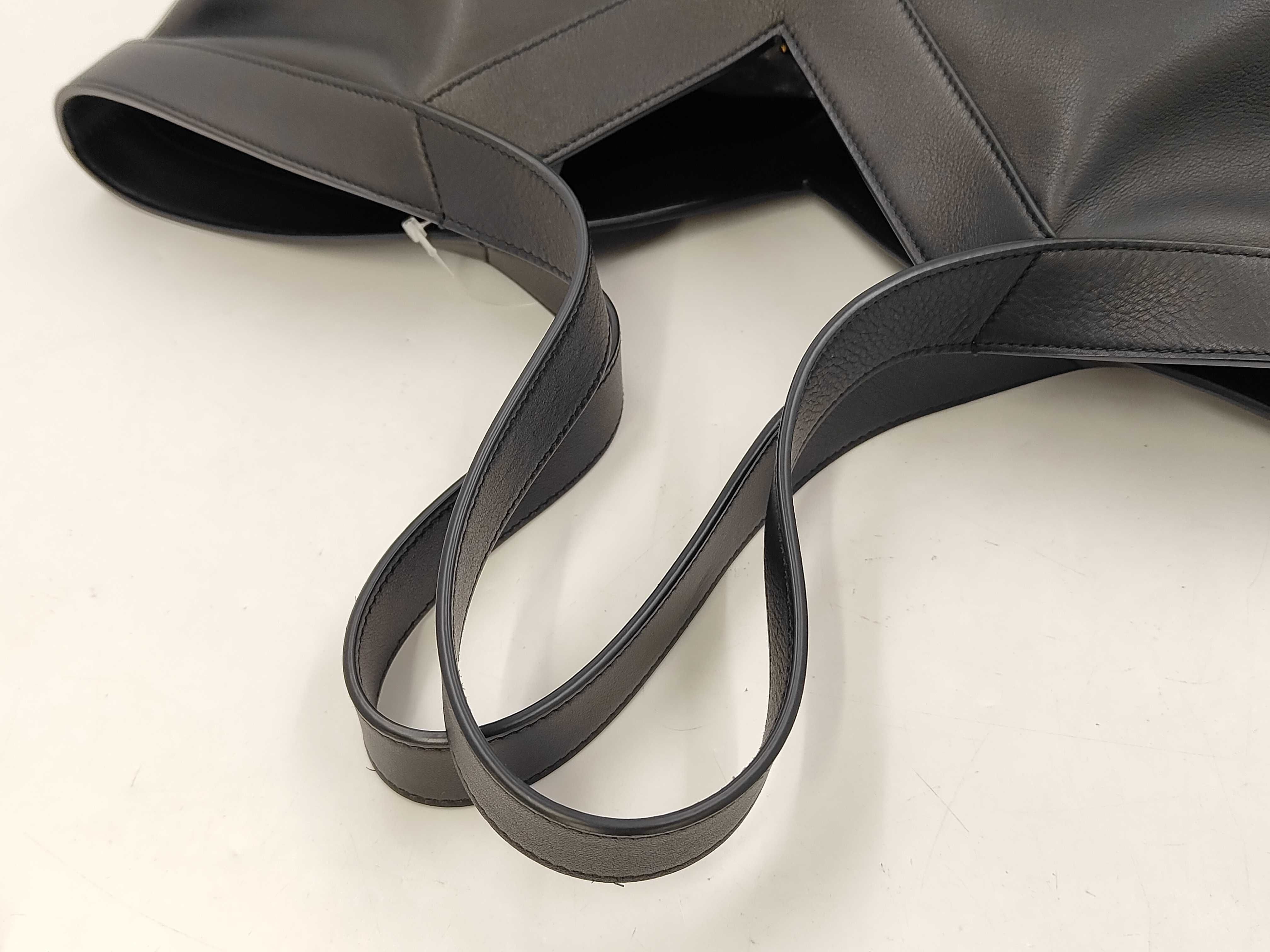 Y Tote Bag Leather Tote Bag — view 3