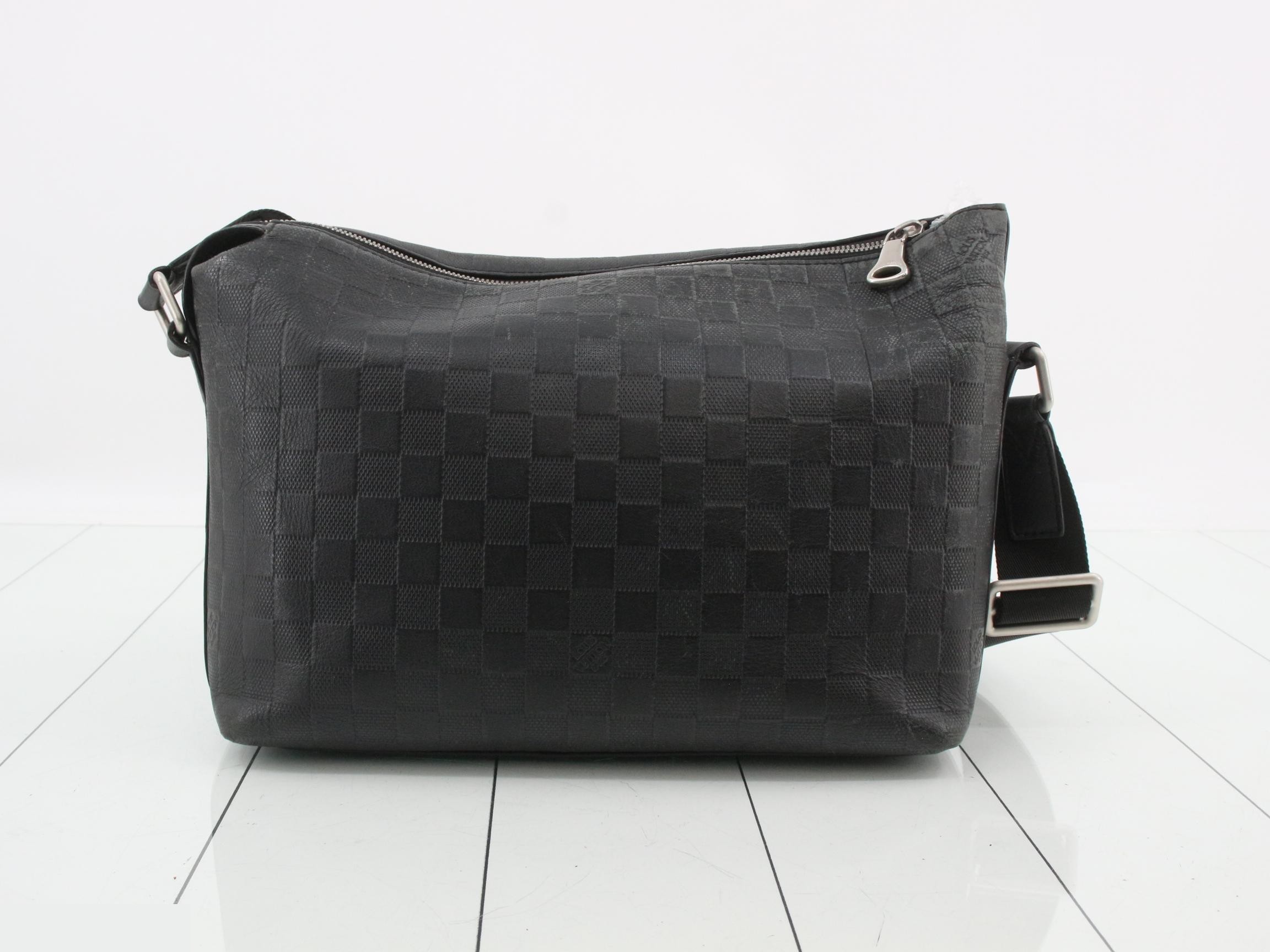 Discovery Messenger PM Onyx — view 2