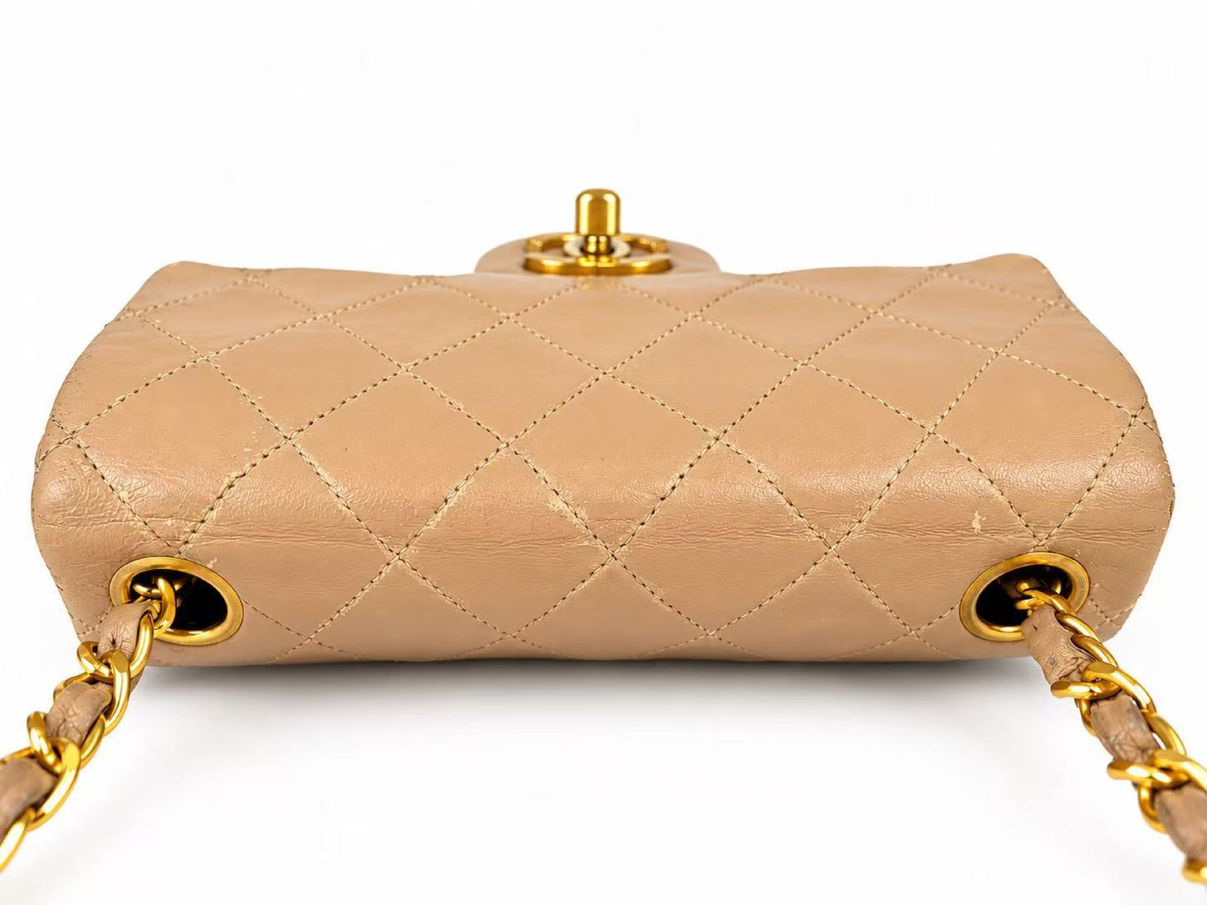 Matelassé 17 Lambskin Shoulder Bag — view 4