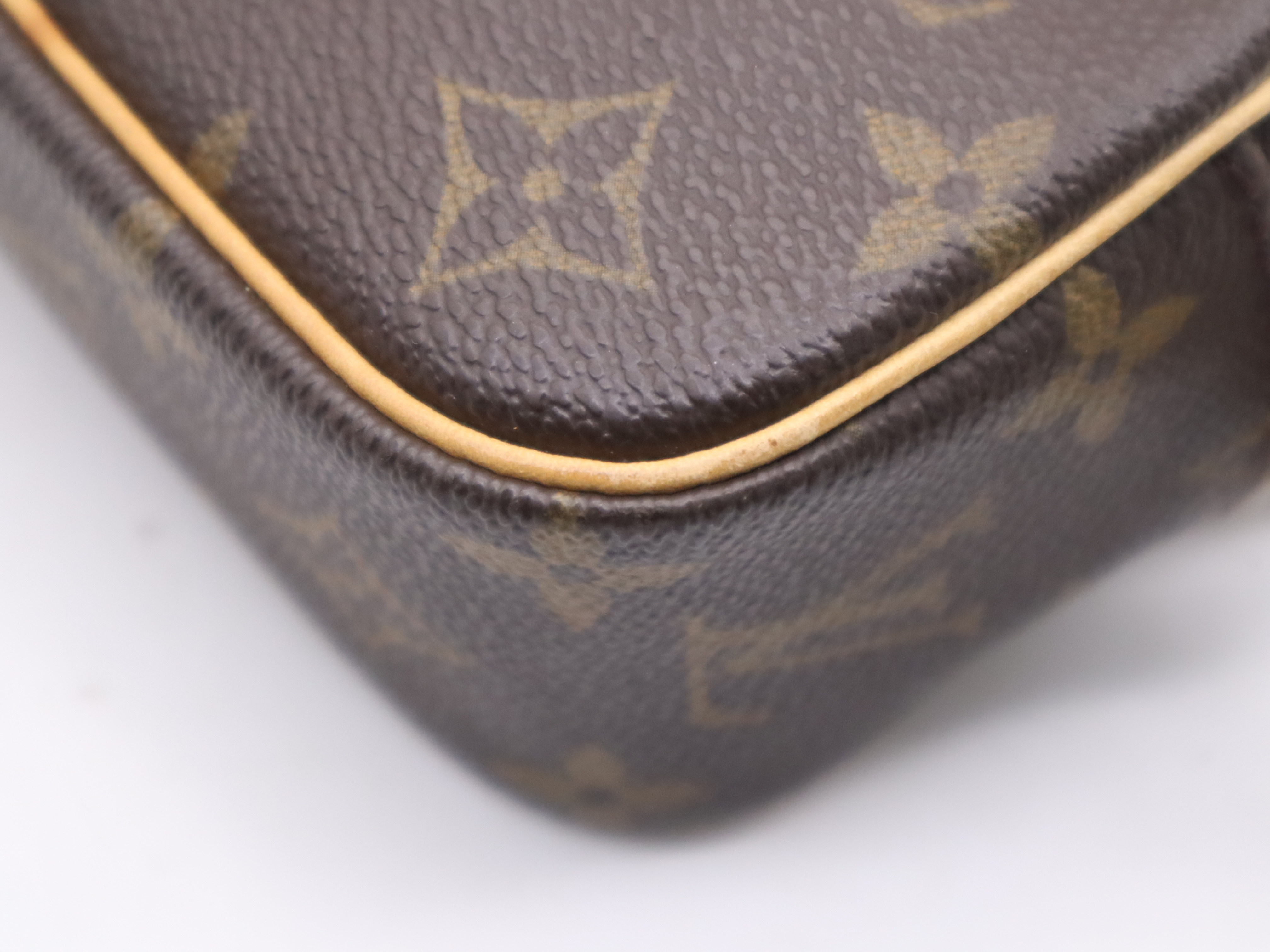 M51183 Monogram Pochette Cite Shoulder Bag — view 9