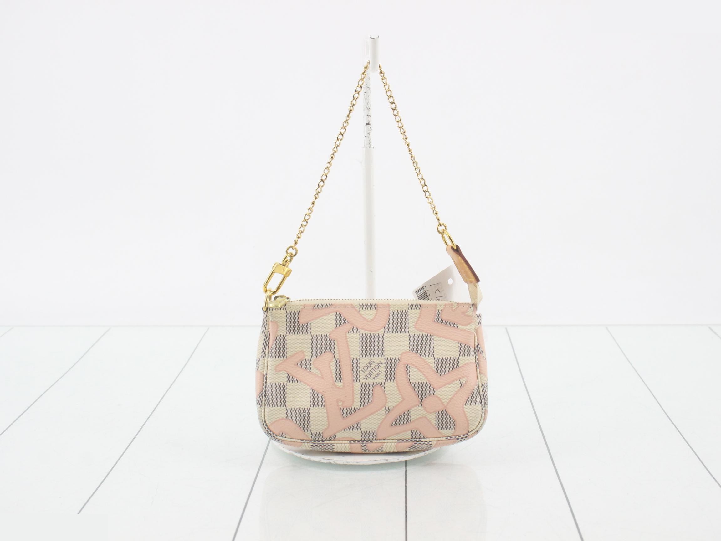 LV Damier Azur Tahiti Pouch Accessoires