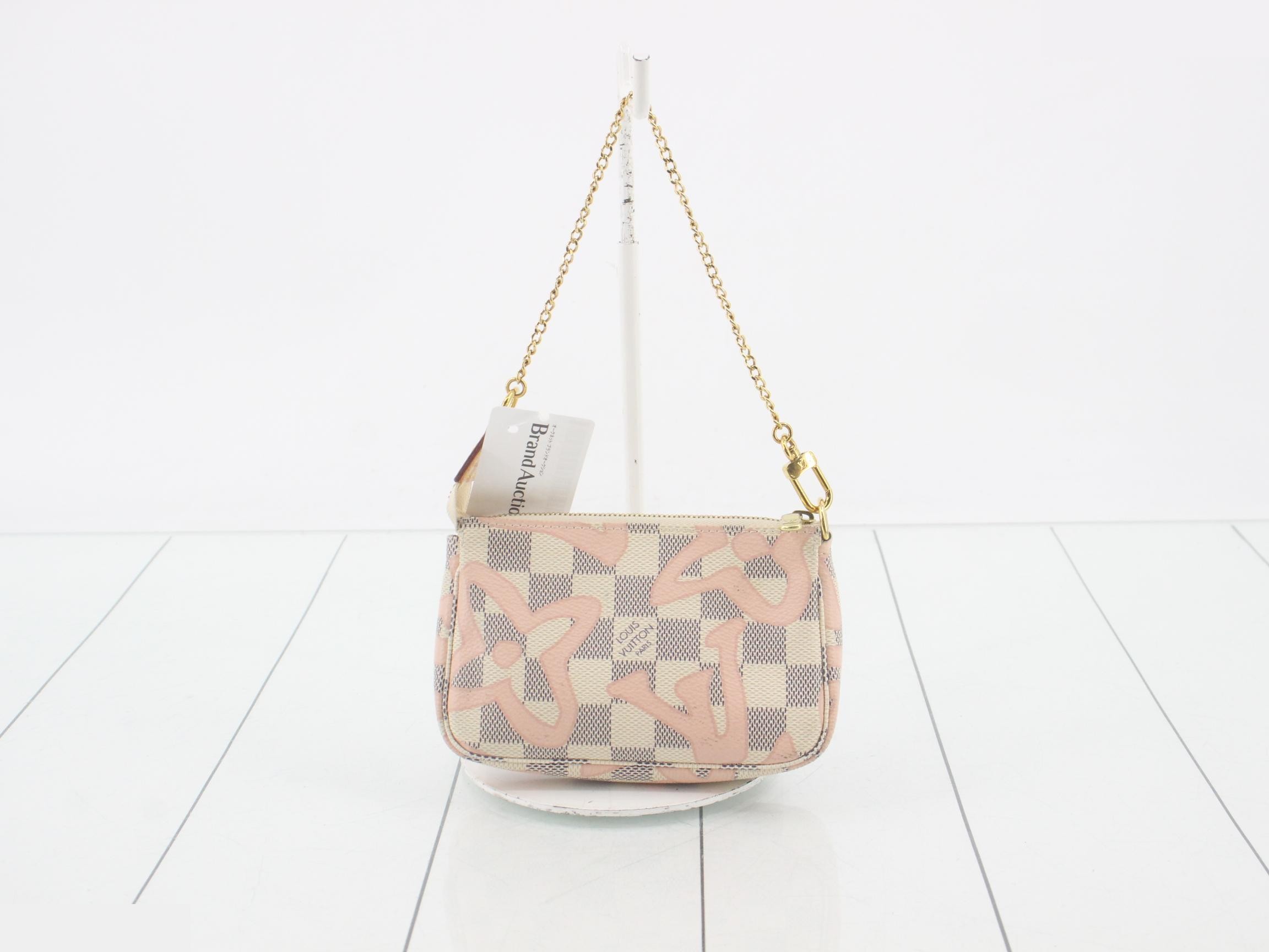 LV Damier Azur Tahiti Pouch Accessoires — view 2