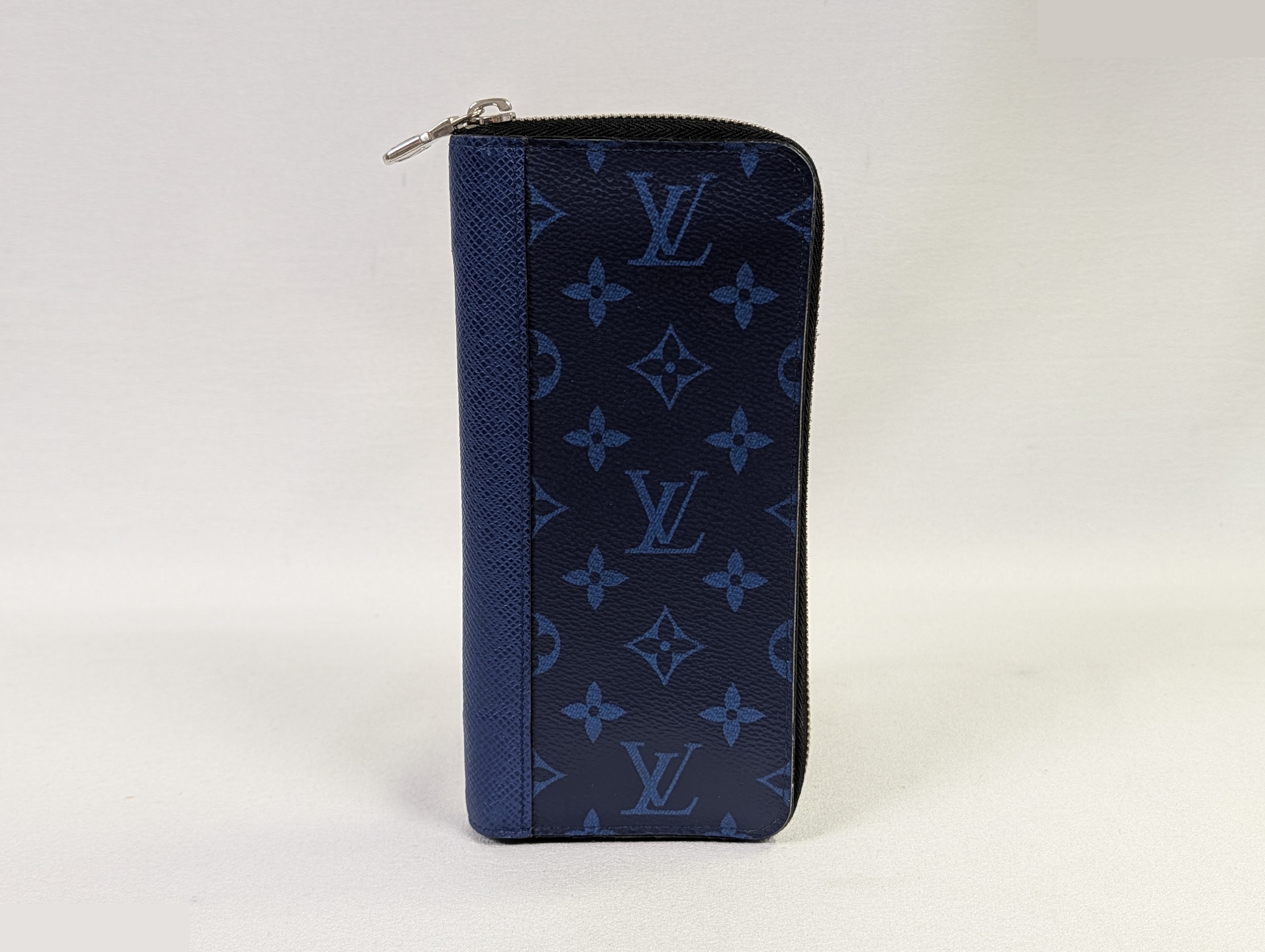 Taigarama Zippy Wallet Vertical M30447