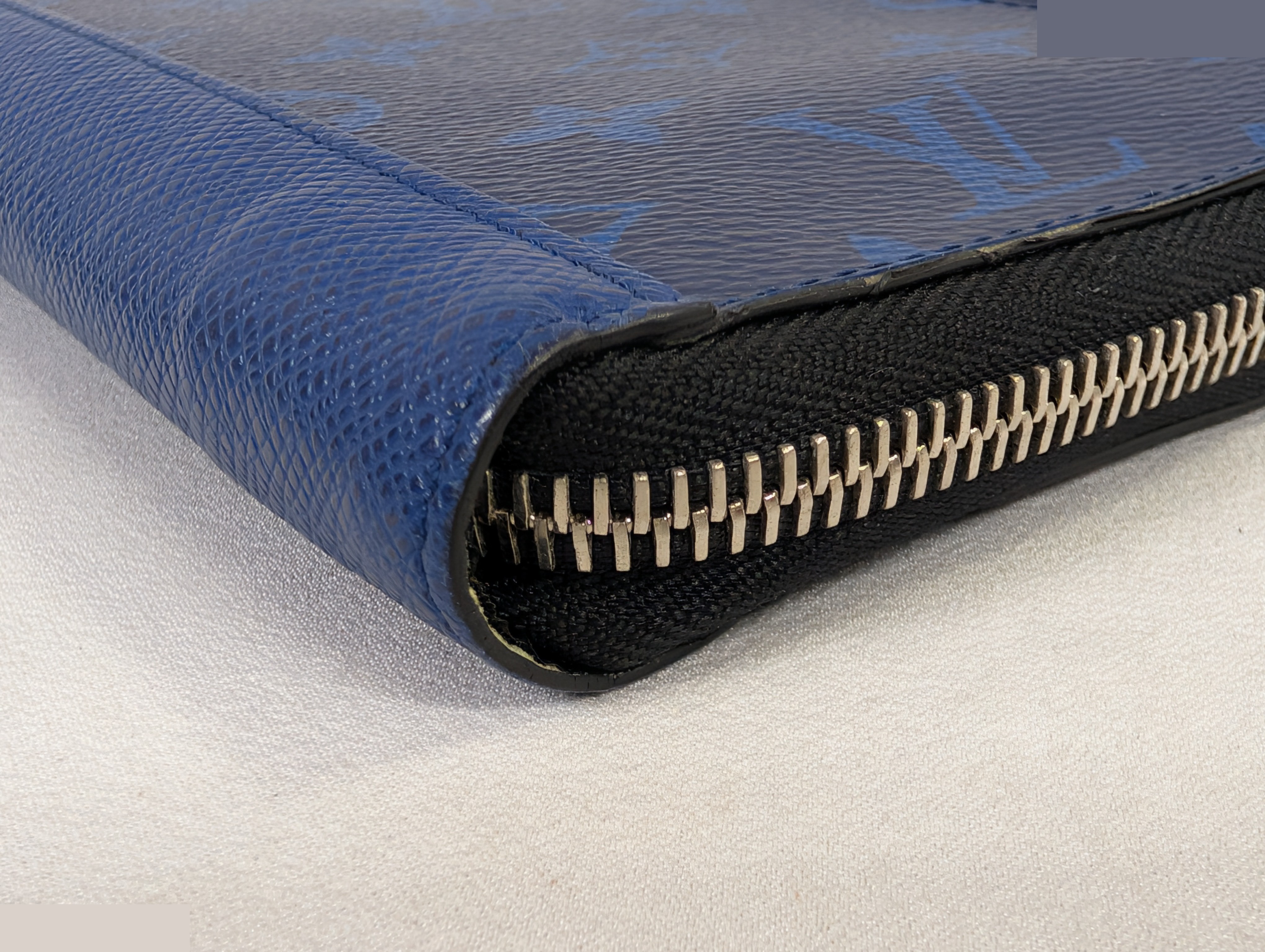 Taigarama Zippy Wallet Vertical M30447 — view 3