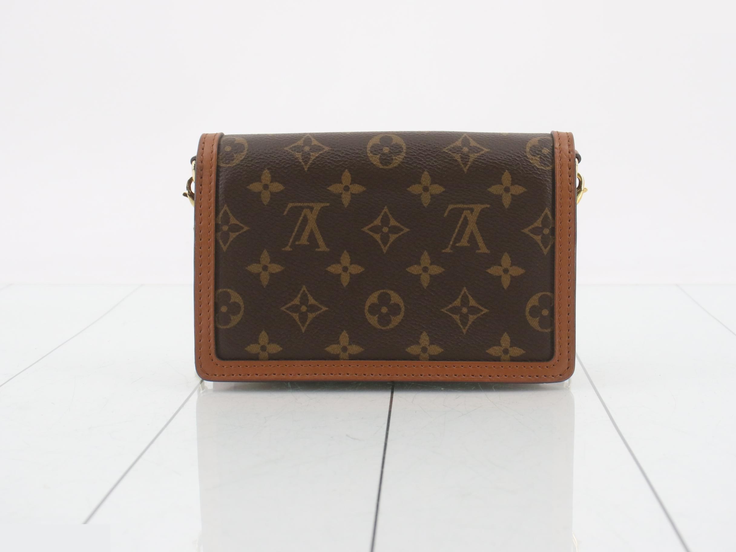 Monogram Reverse Portefeuille Dauphine Shoulder Bag — view 2