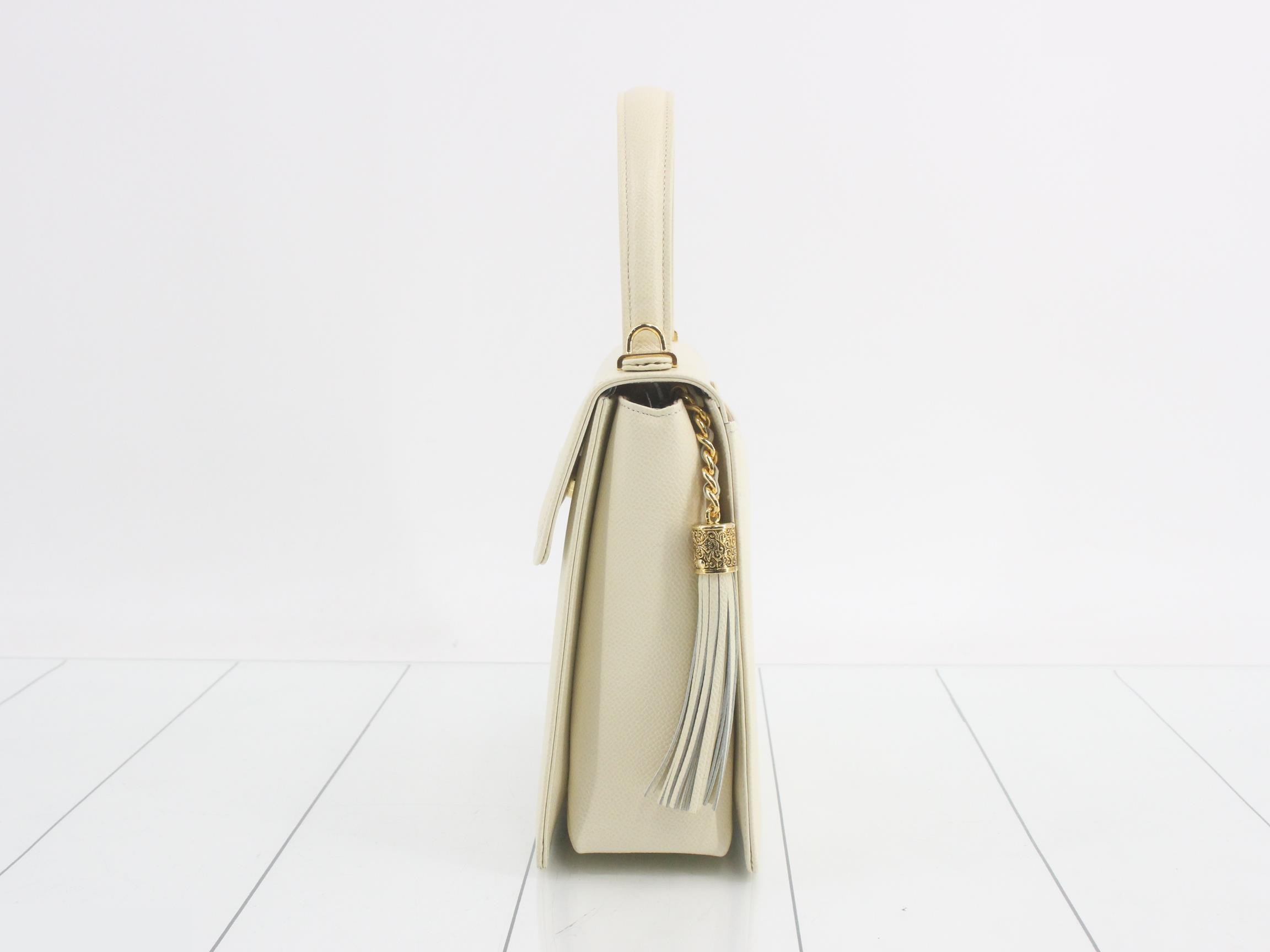 Other lines: 2-way bag with long strap, leather, ivory — view 3
