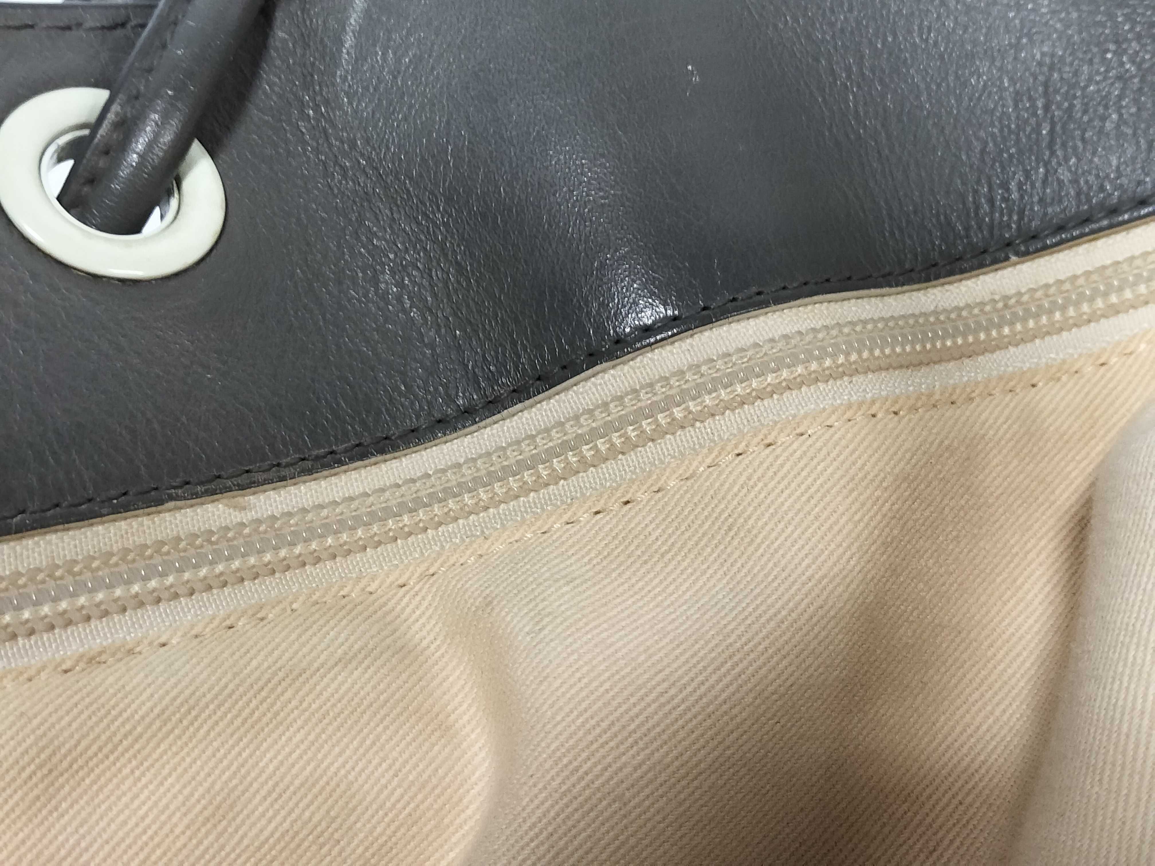 logo leather tote bag — view 6