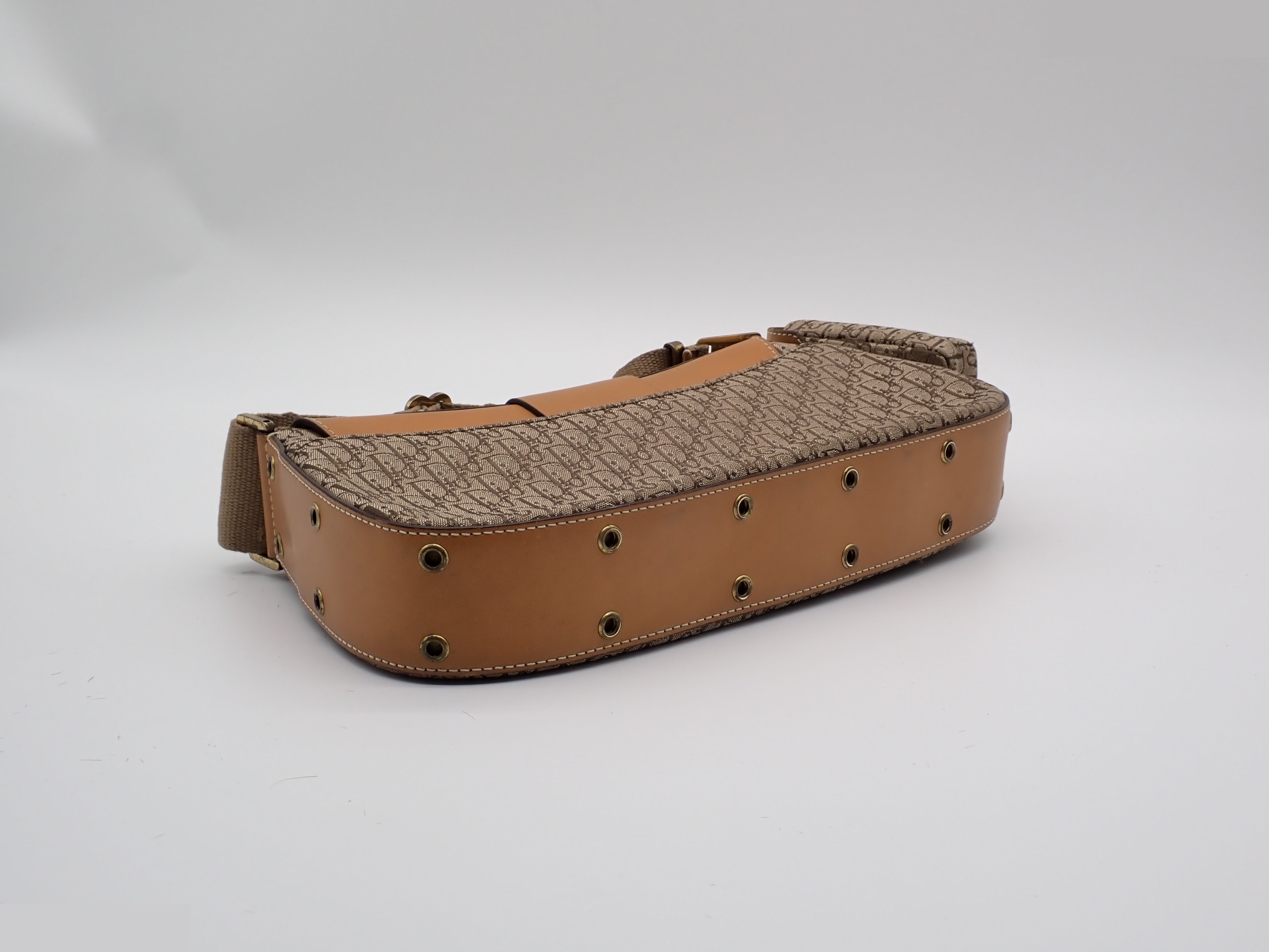 Columbus Shoulder Bag — view 5