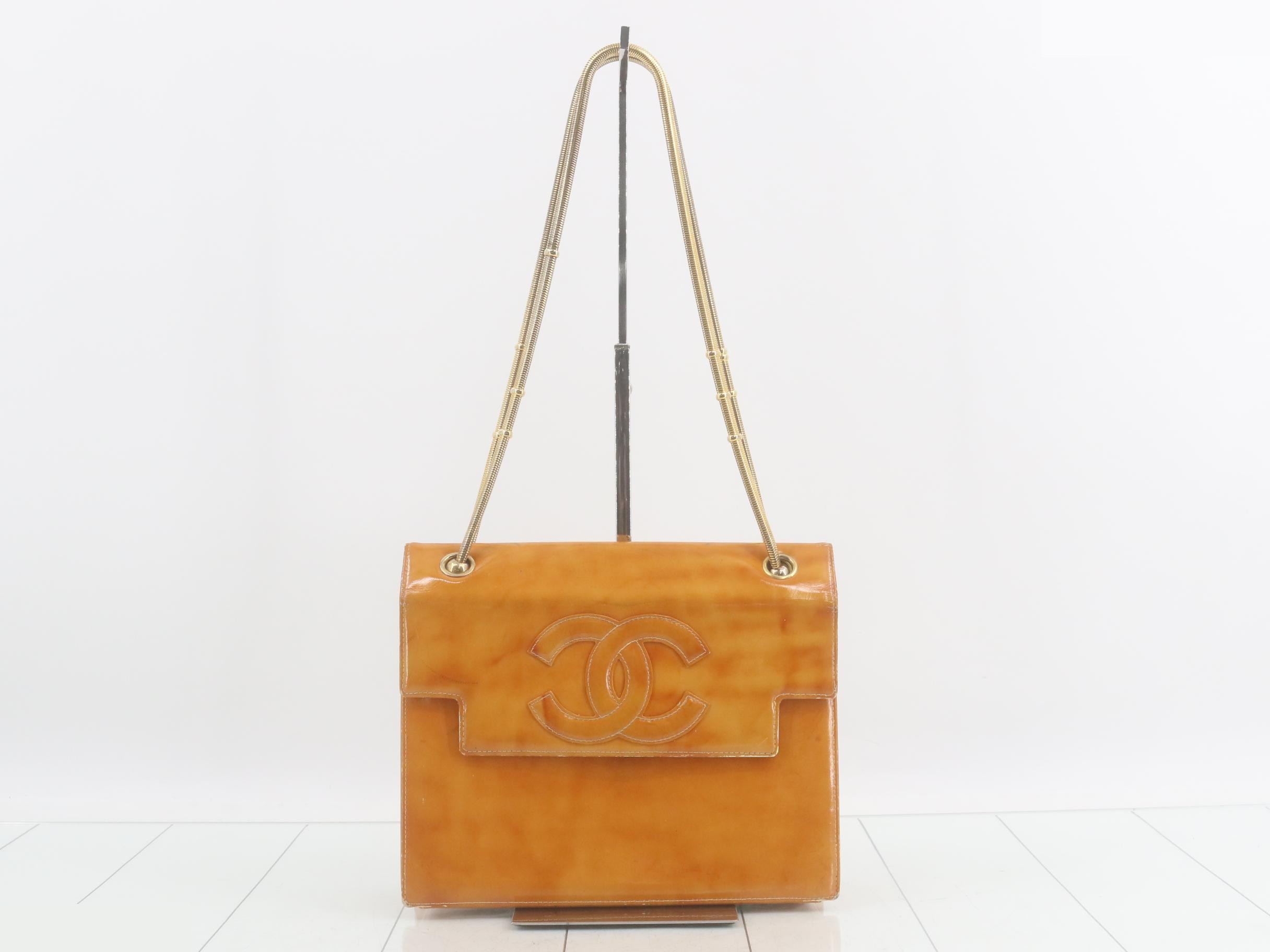 Coco Mark Flap Chain Shoulder Bag