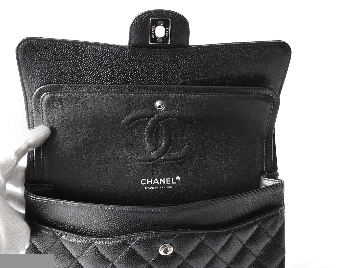 Caviar leather Matelassé 25 Double flap Double chain shoulder bag, black — view 11