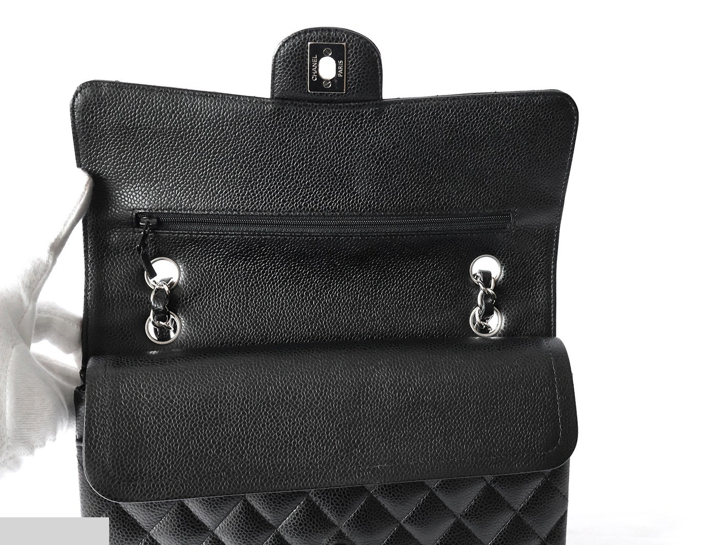 Caviar leather Matelassé 25 Double flap Double chain shoulder bag, black — view 10