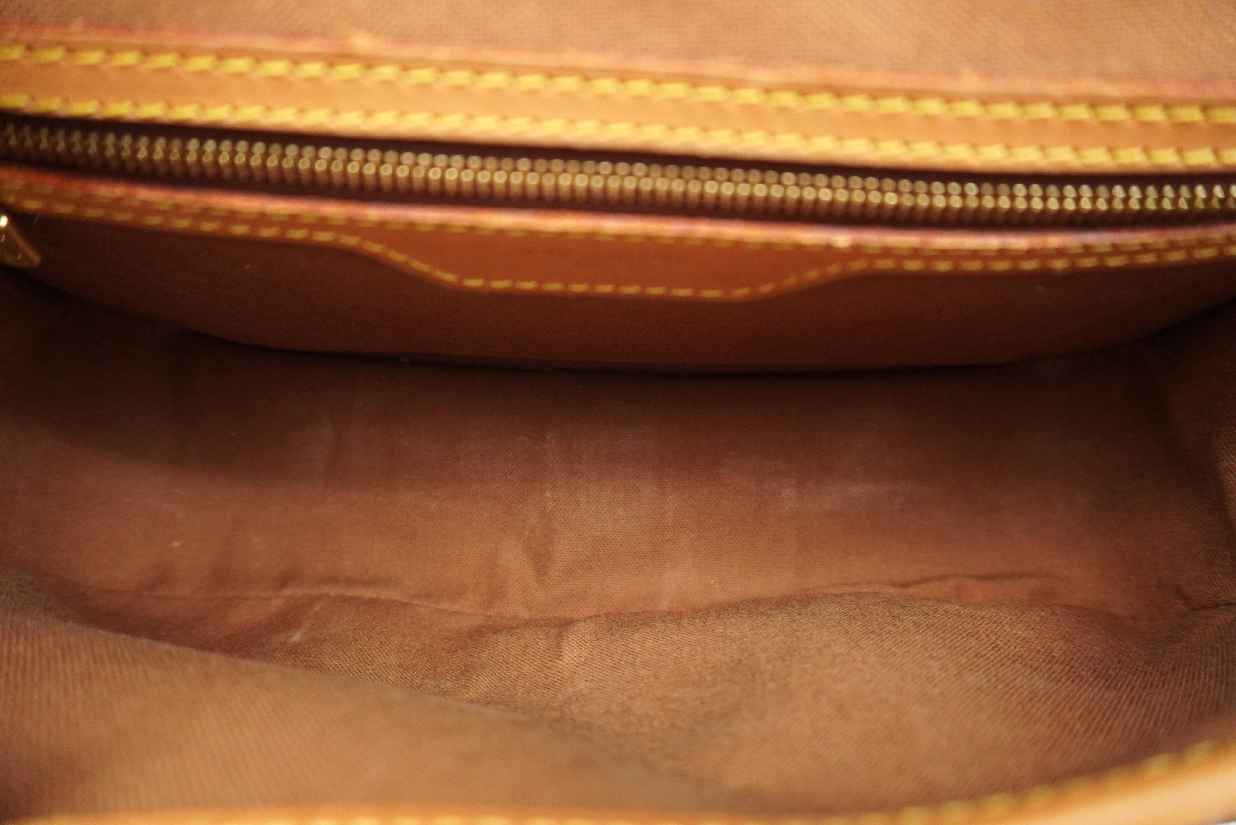 Monogram Sologne M42250 Shoulder Bag — view 13