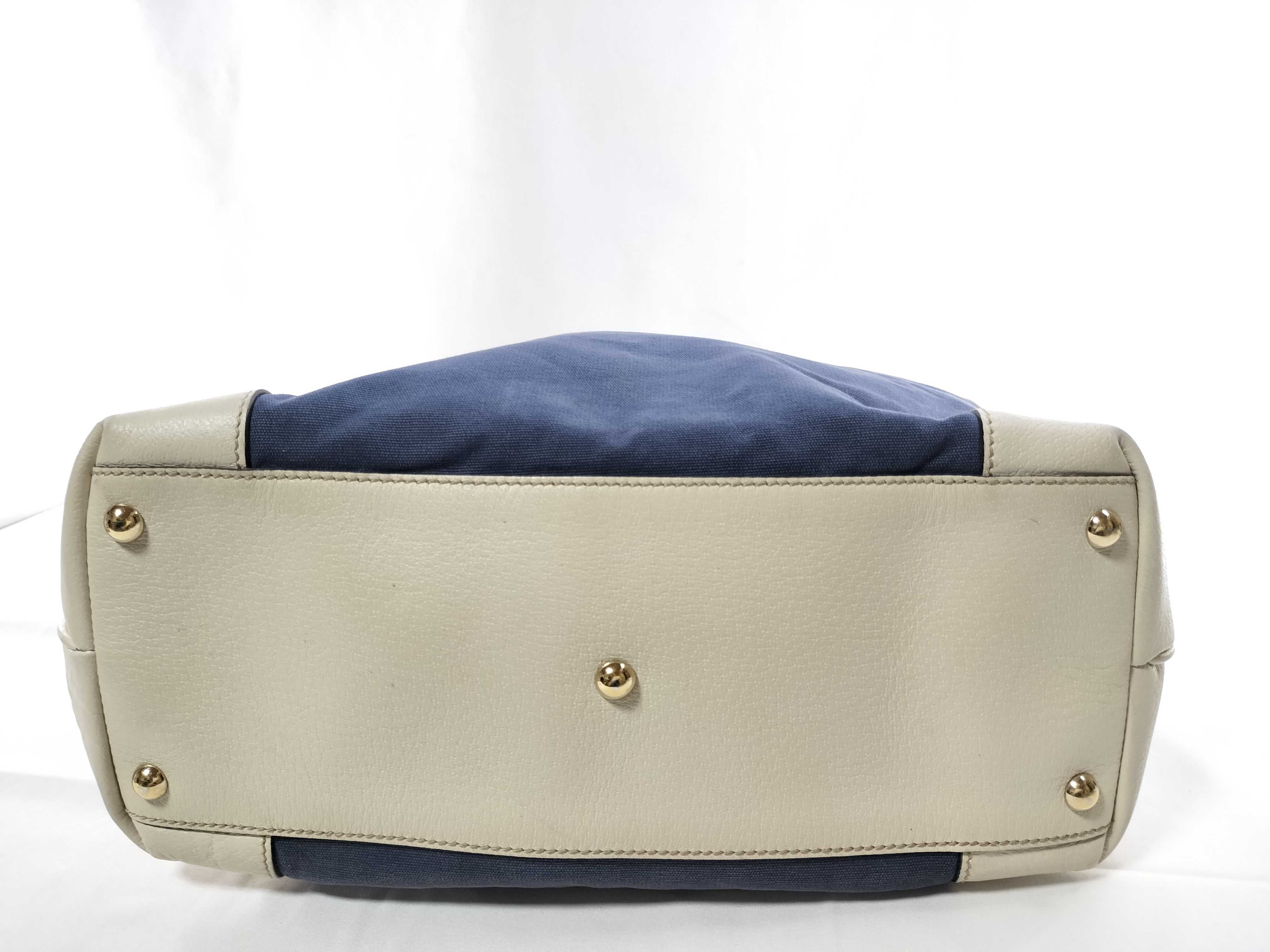 GG Canvas 263345 498879 Canvas Tote Bag — view 6
