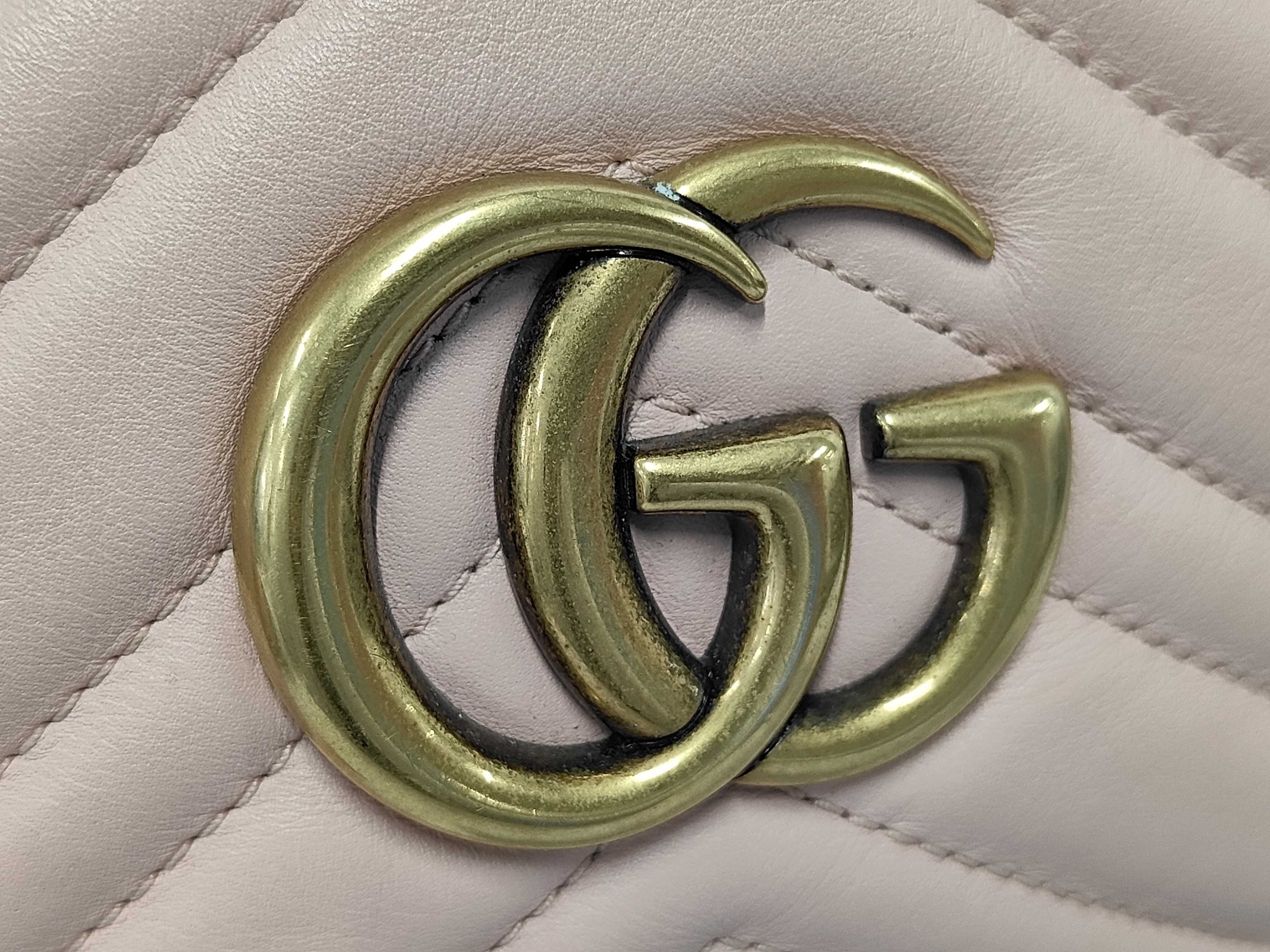 GG Marmont Shoulder Bag — view 10