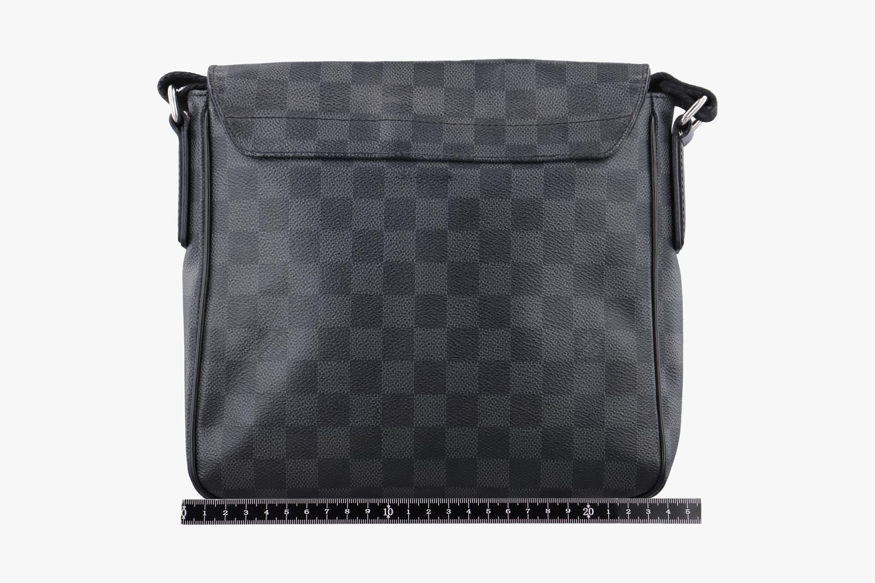 District PM Damier Graphite Noir — view 2