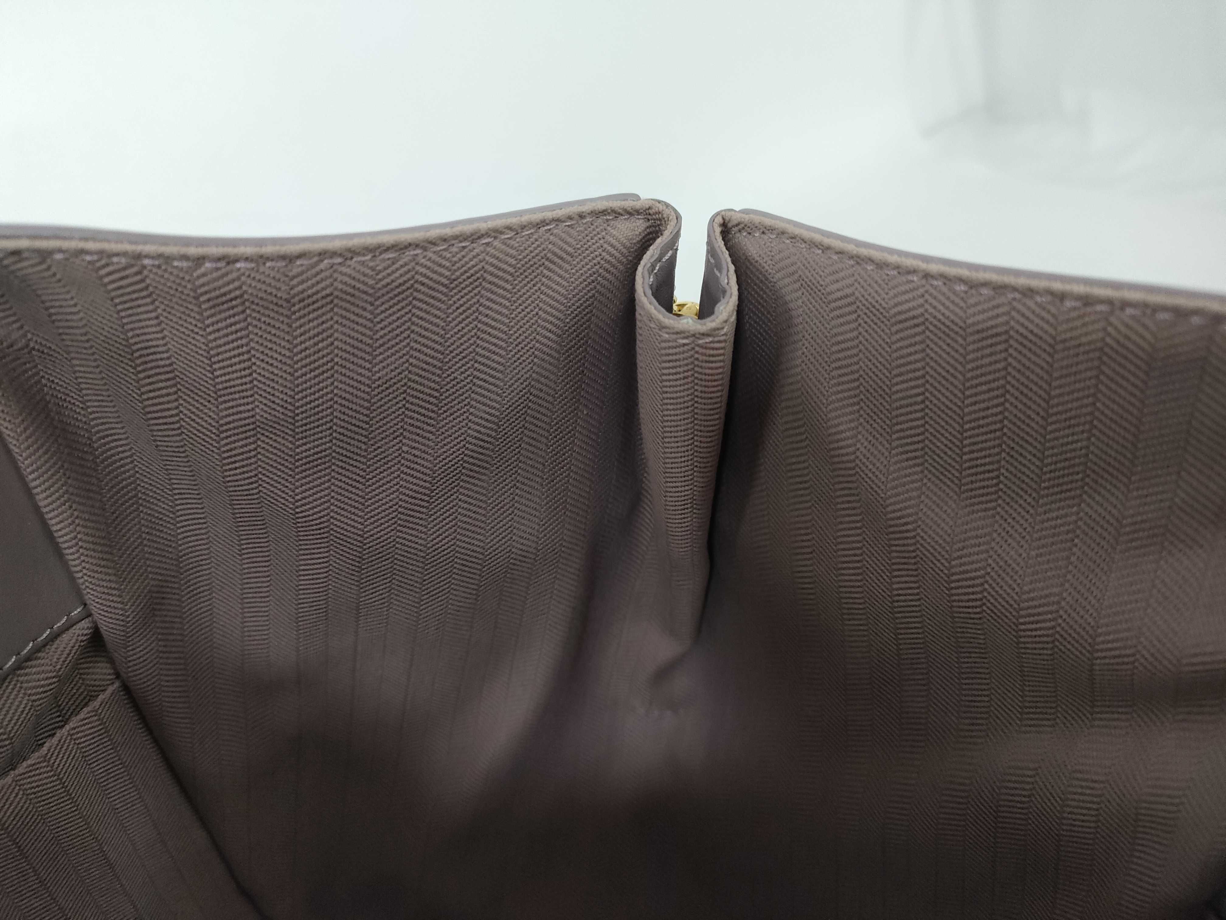 Single Skirt Bag Handbag — view 12