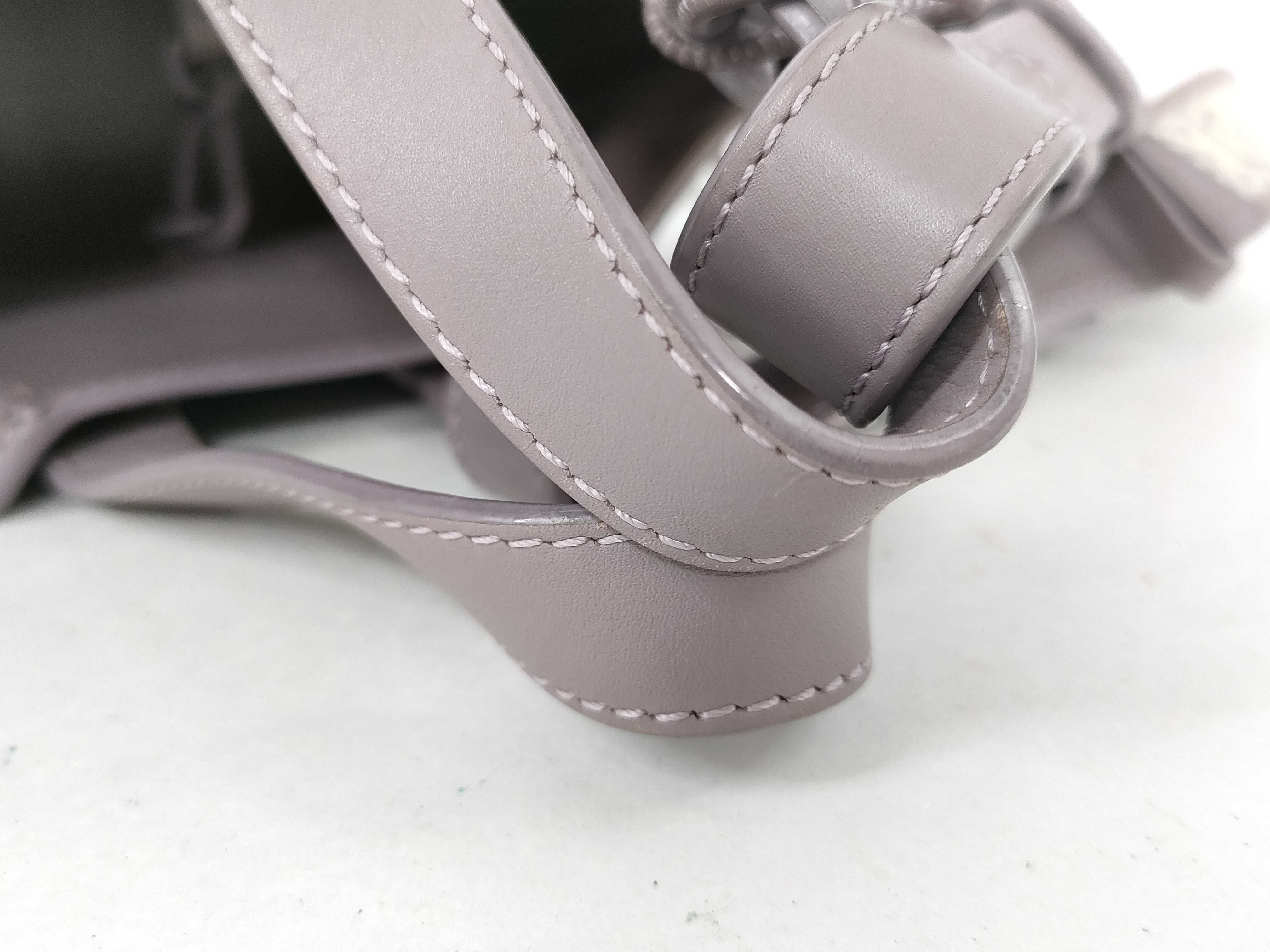 Single Skirt Bag Handbag — view 4
