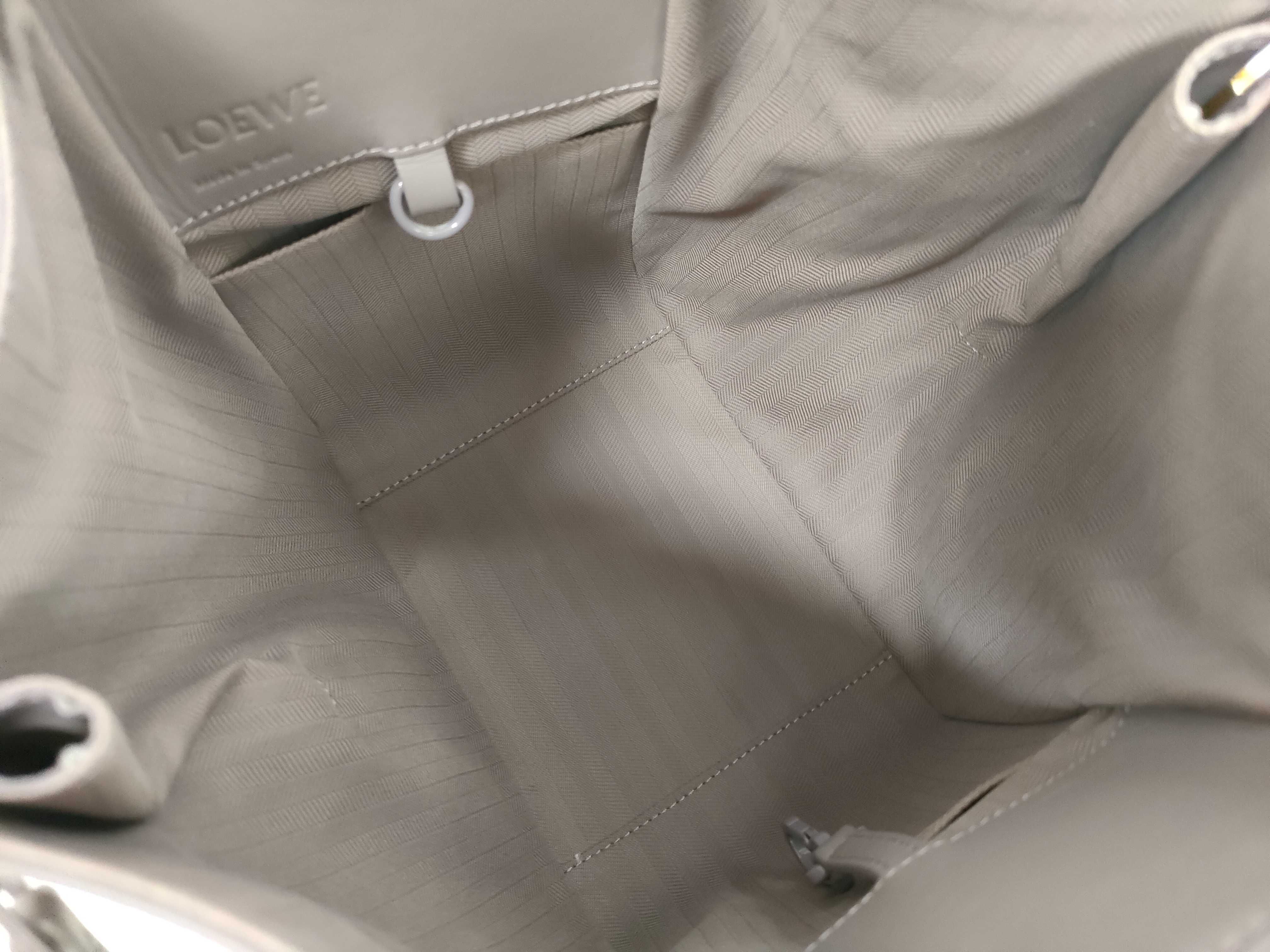 Single Skirt Bag Handbag — view 10