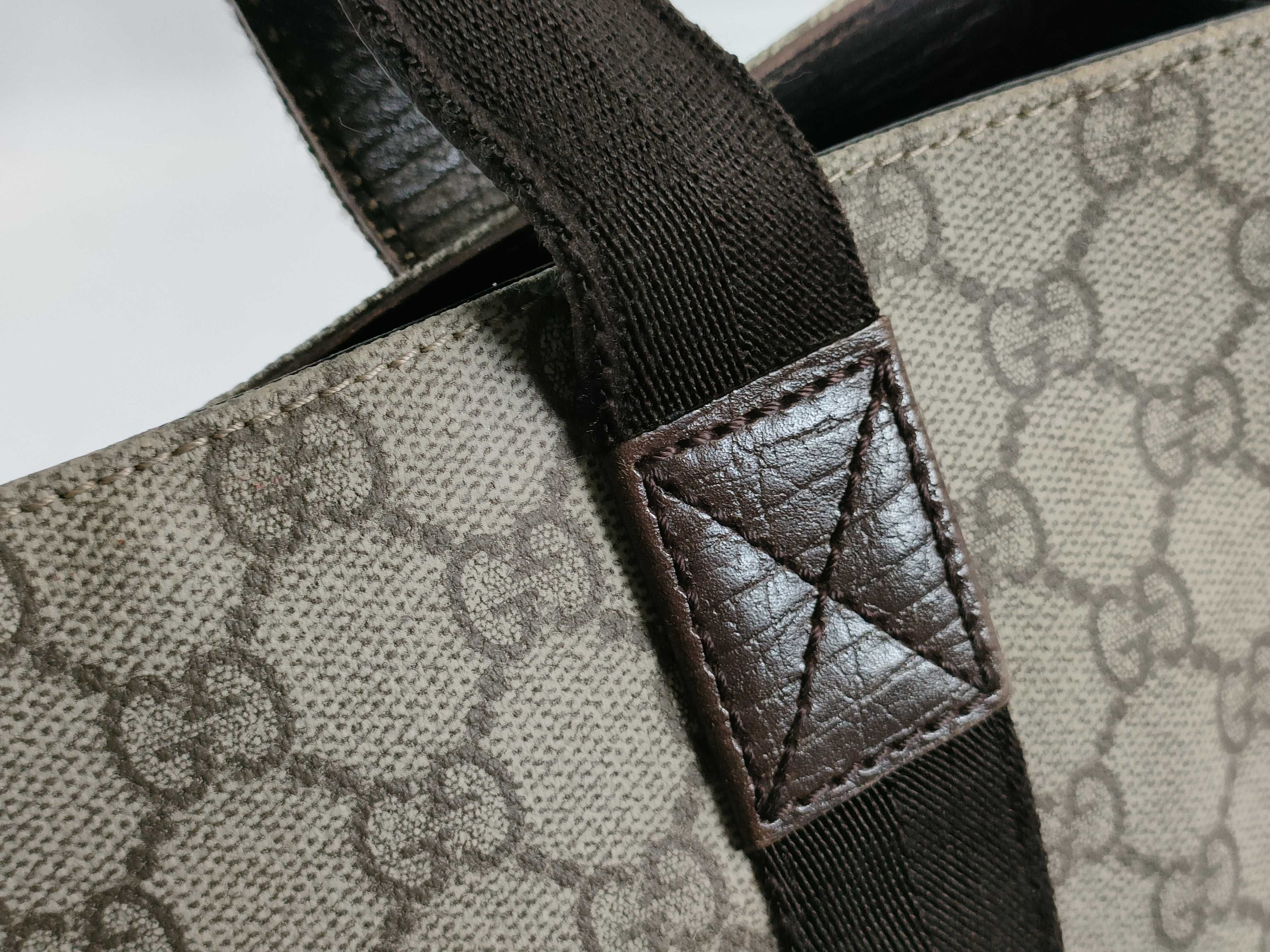 GG Supreme Gucci Tote Bag — view 5