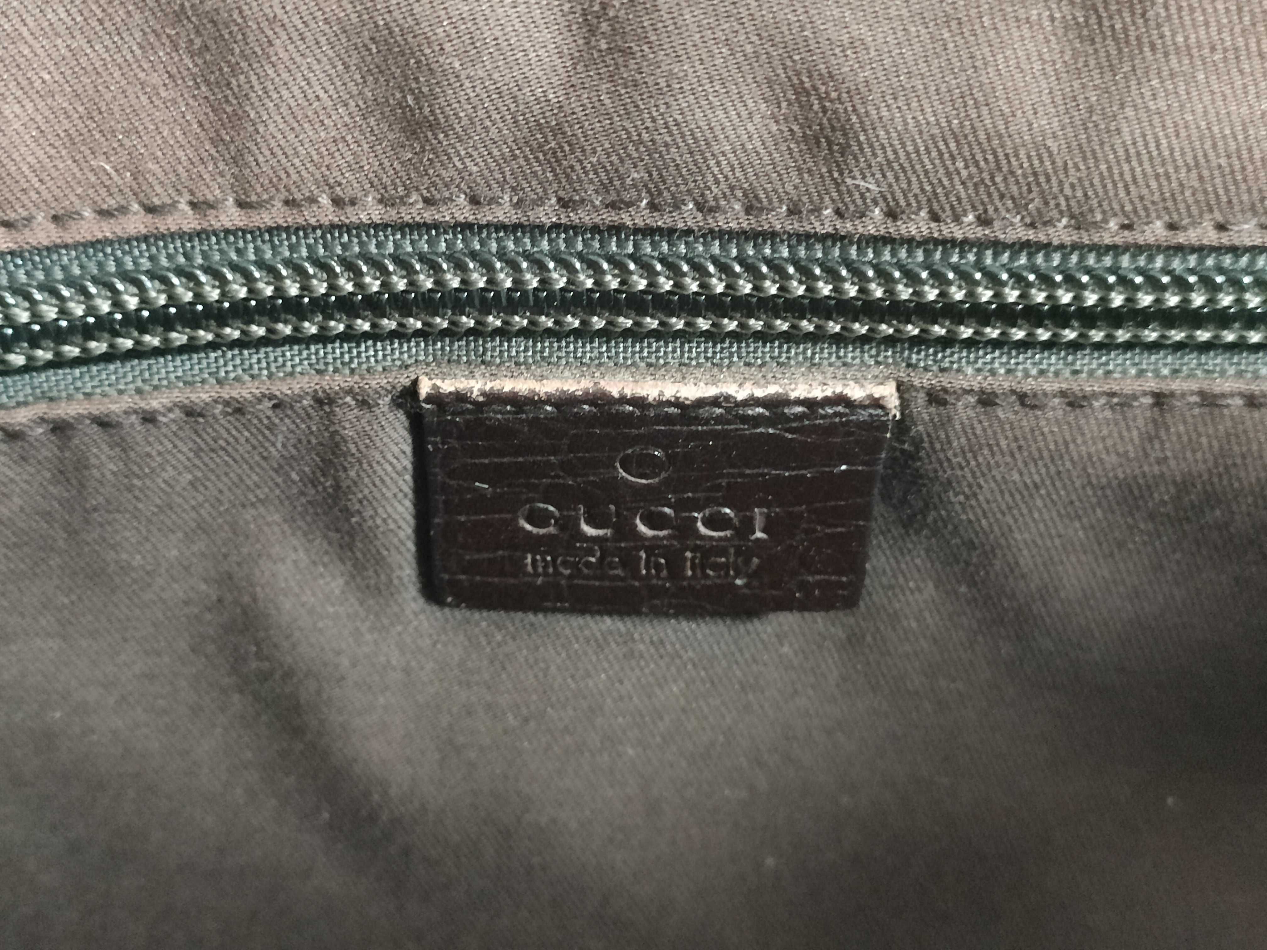 GG Supreme Gucci Tote Bag — view 10