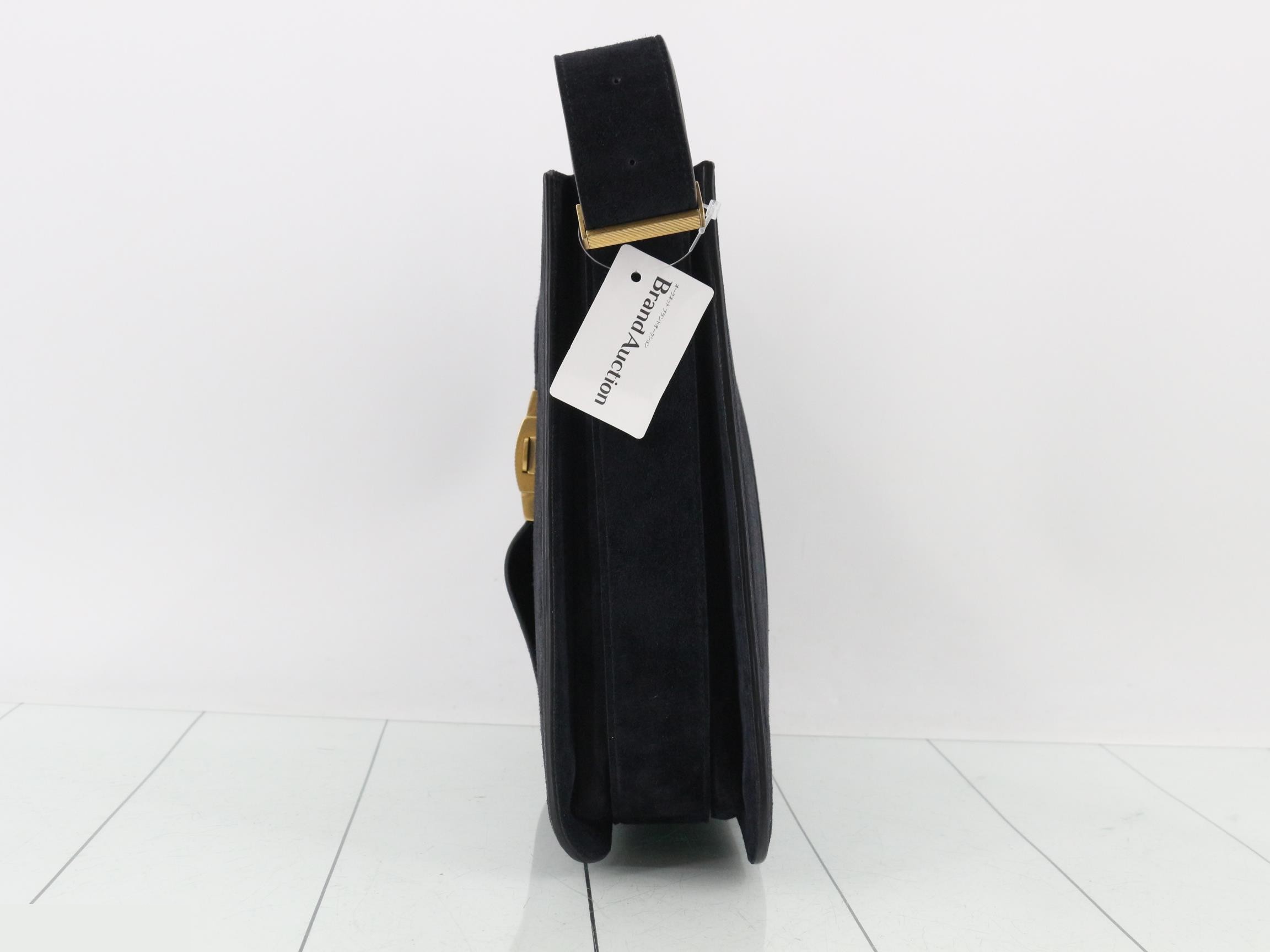 Other lines: Suede, Navy, Bag — view 3