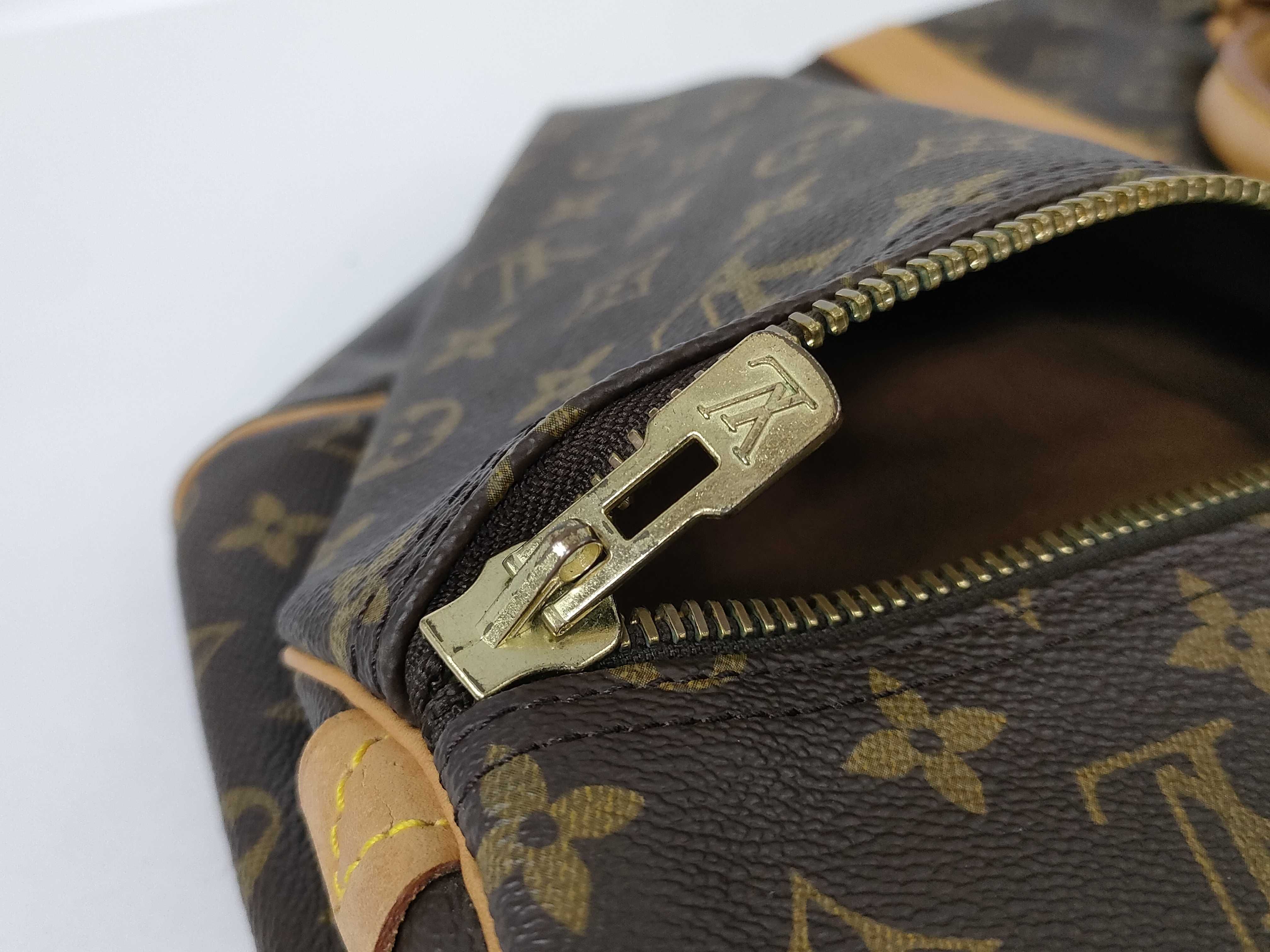 Monogram LV Keepall 60 Boston Bag — view 13