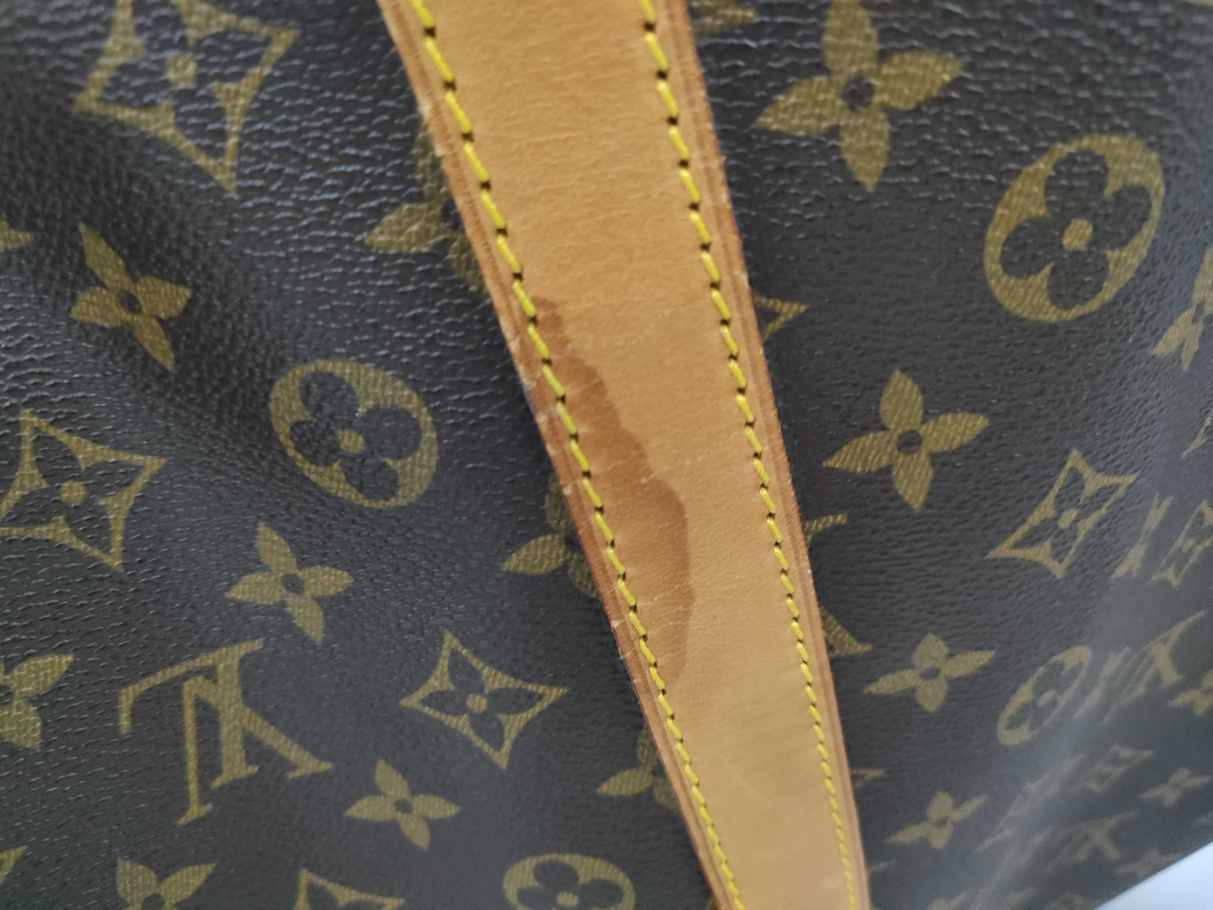 Monogram LV Keepall 60 Boston Bag — view 15