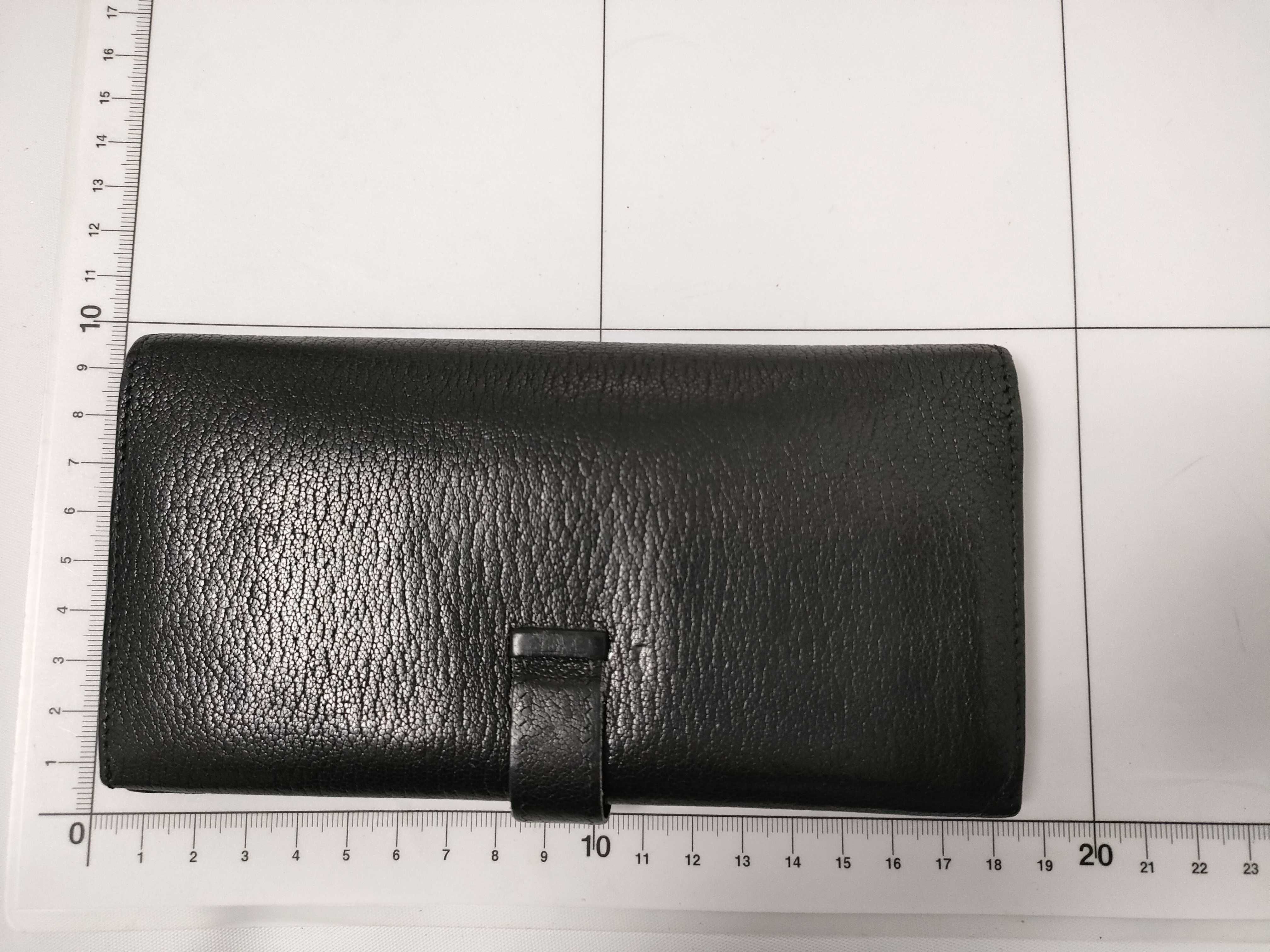 Bearn Leather Long Wallet H Stamp Wallet — view 2