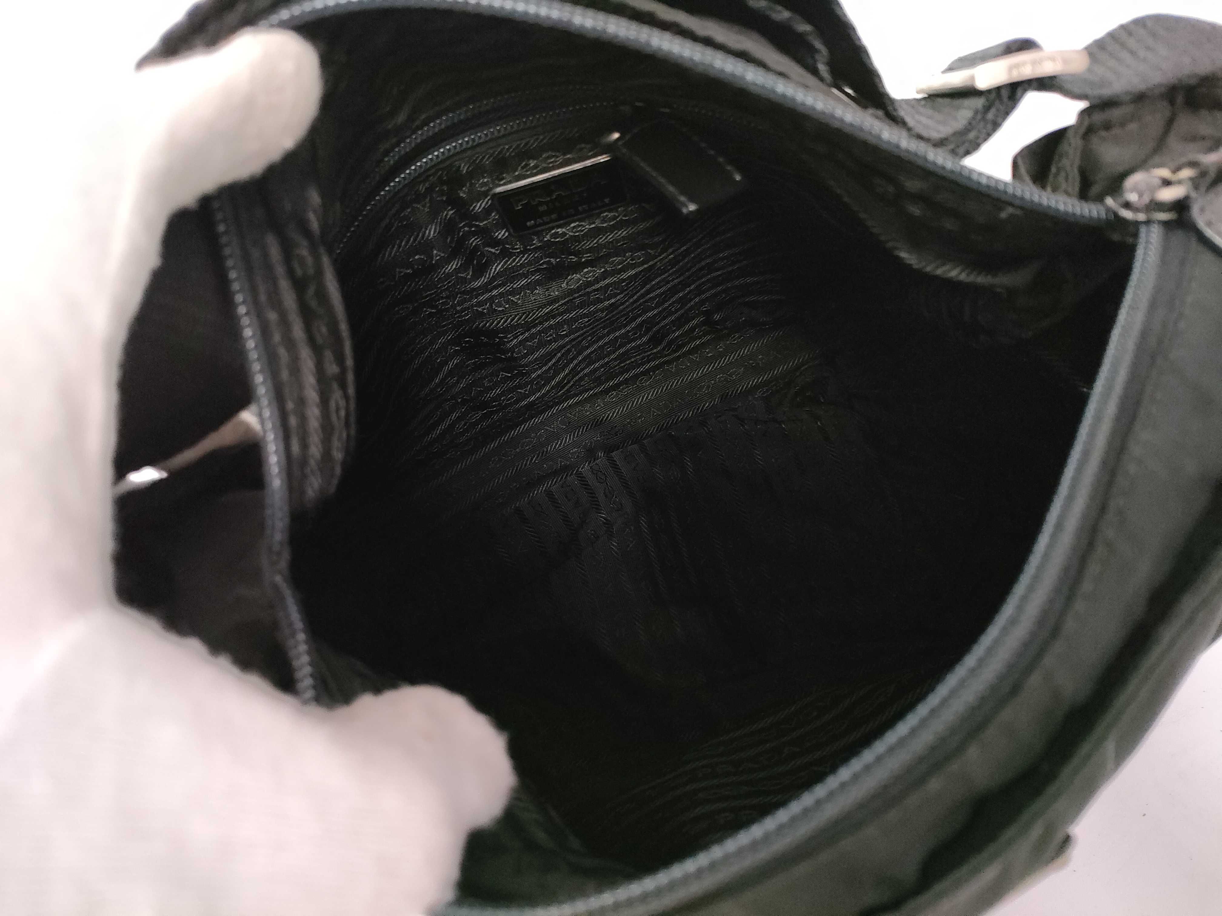 nylon Prada nylon shoulder bag — view 9