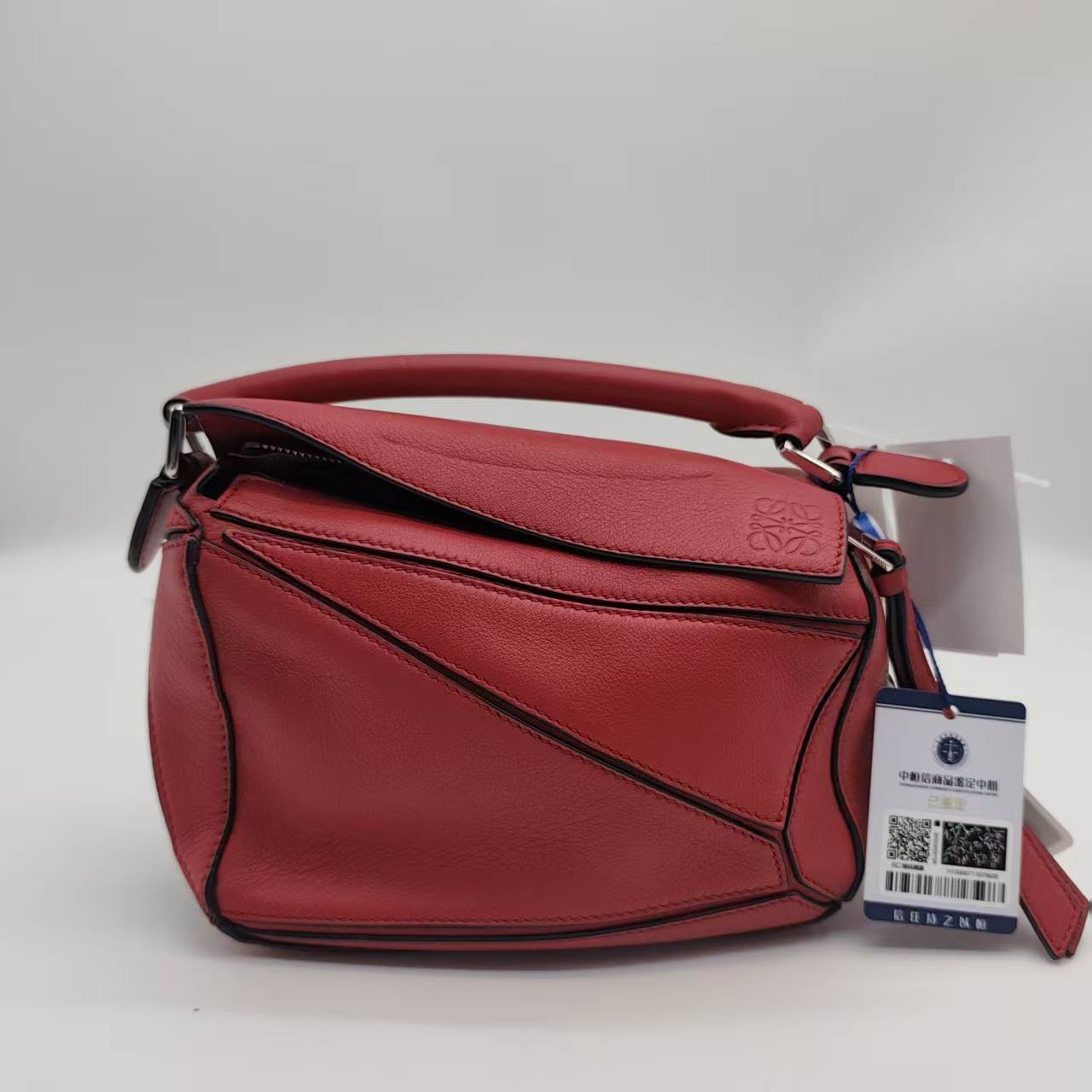 【*Shipped from: China*】LOEWE Puzzle Leather Shoulder Bag — view 2