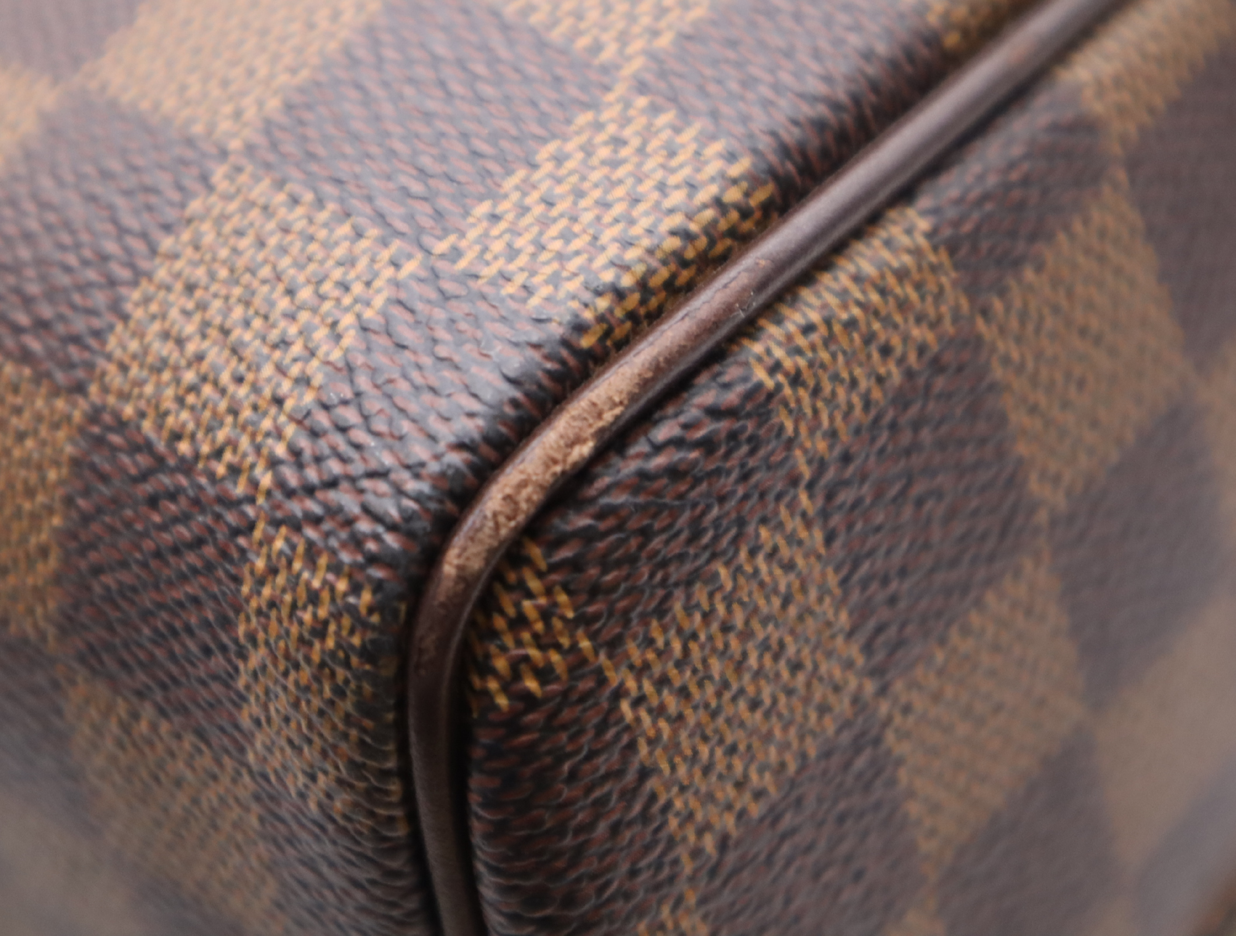 N41454 Damier Nolita 24 Boston Bag — view 7