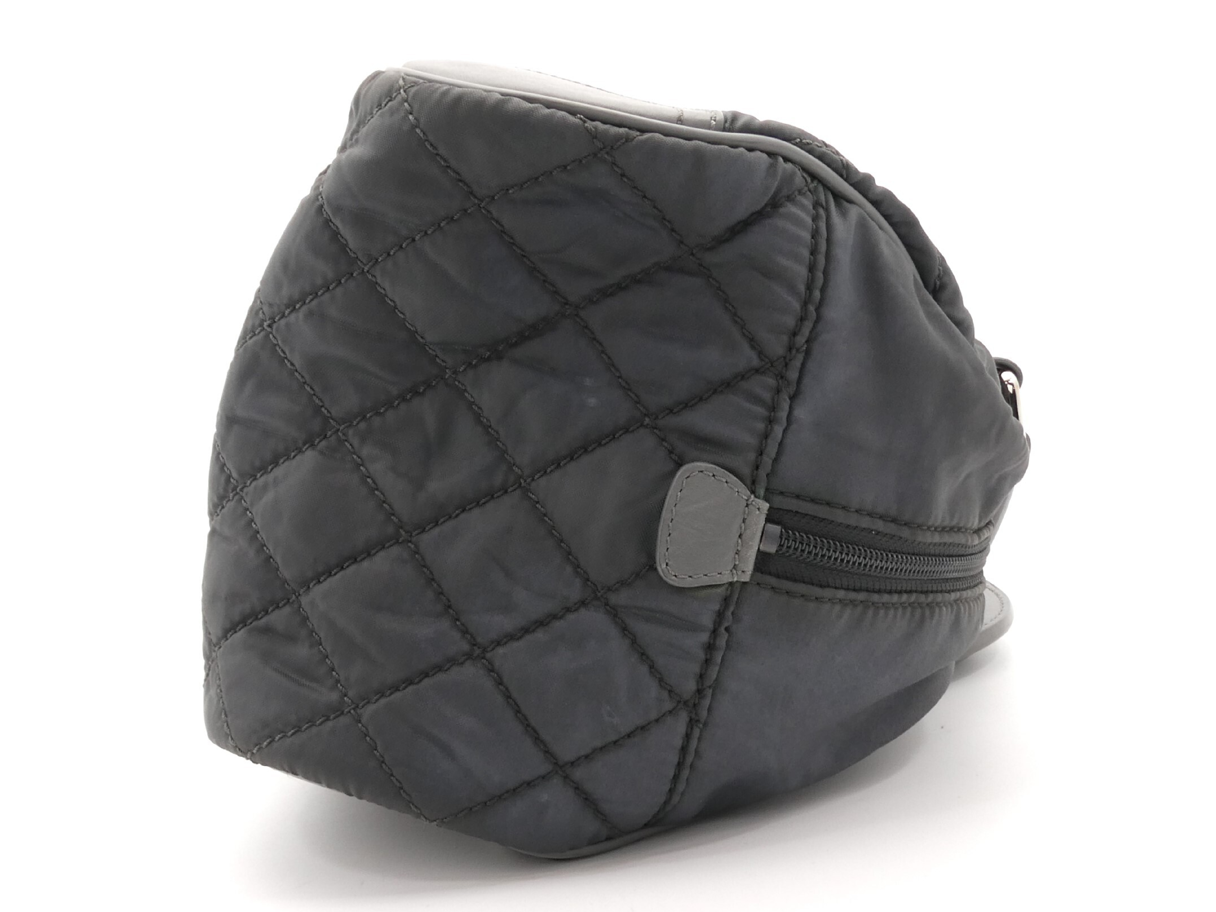 Matelassé Nylon Leather Grey Boston Bag — view 4