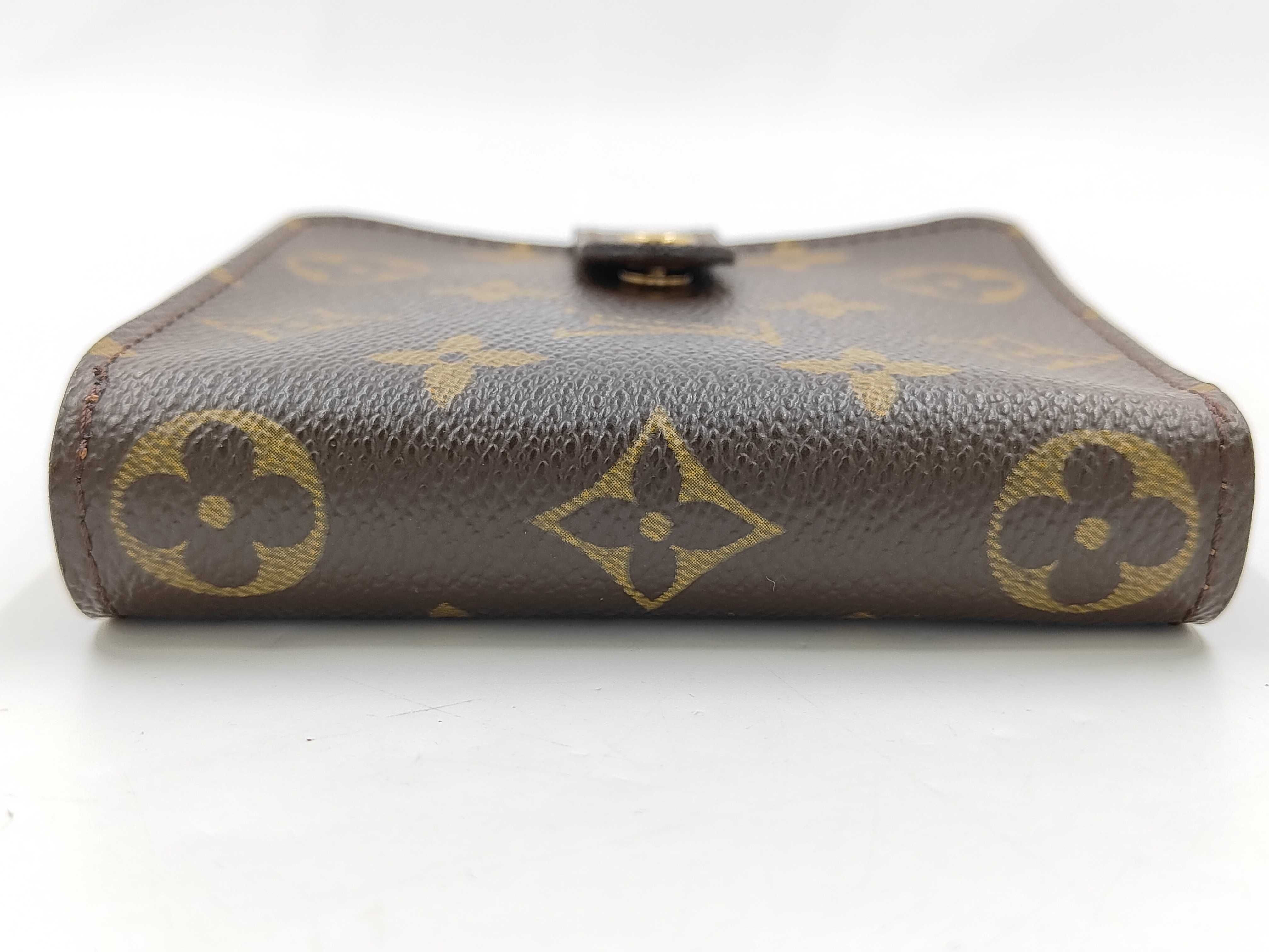 LV Louis Vuitton M61667 Compact Zip Monogram Brown Compact Wallet — view 3