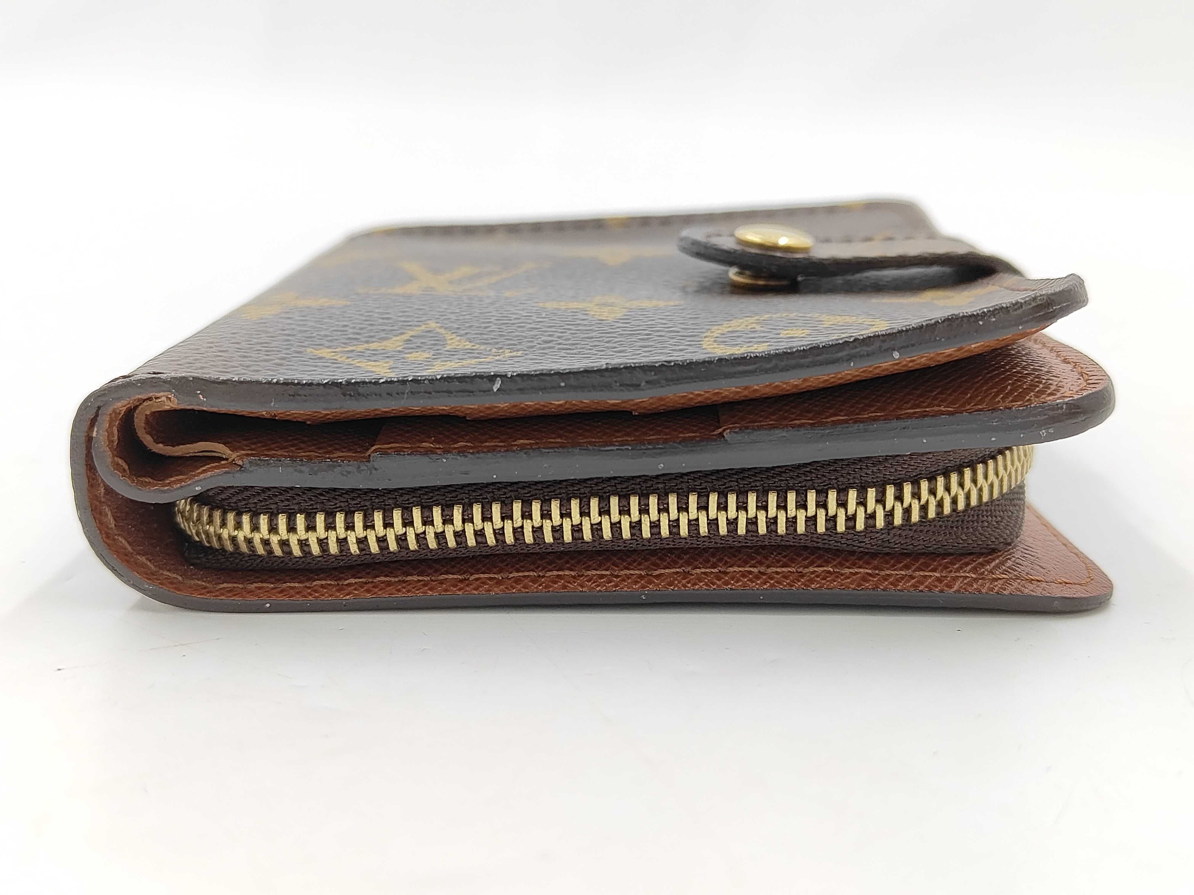 LV Louis Vuitton M61667 Compact Zip Monogram Brown Compact Wallet — view 4