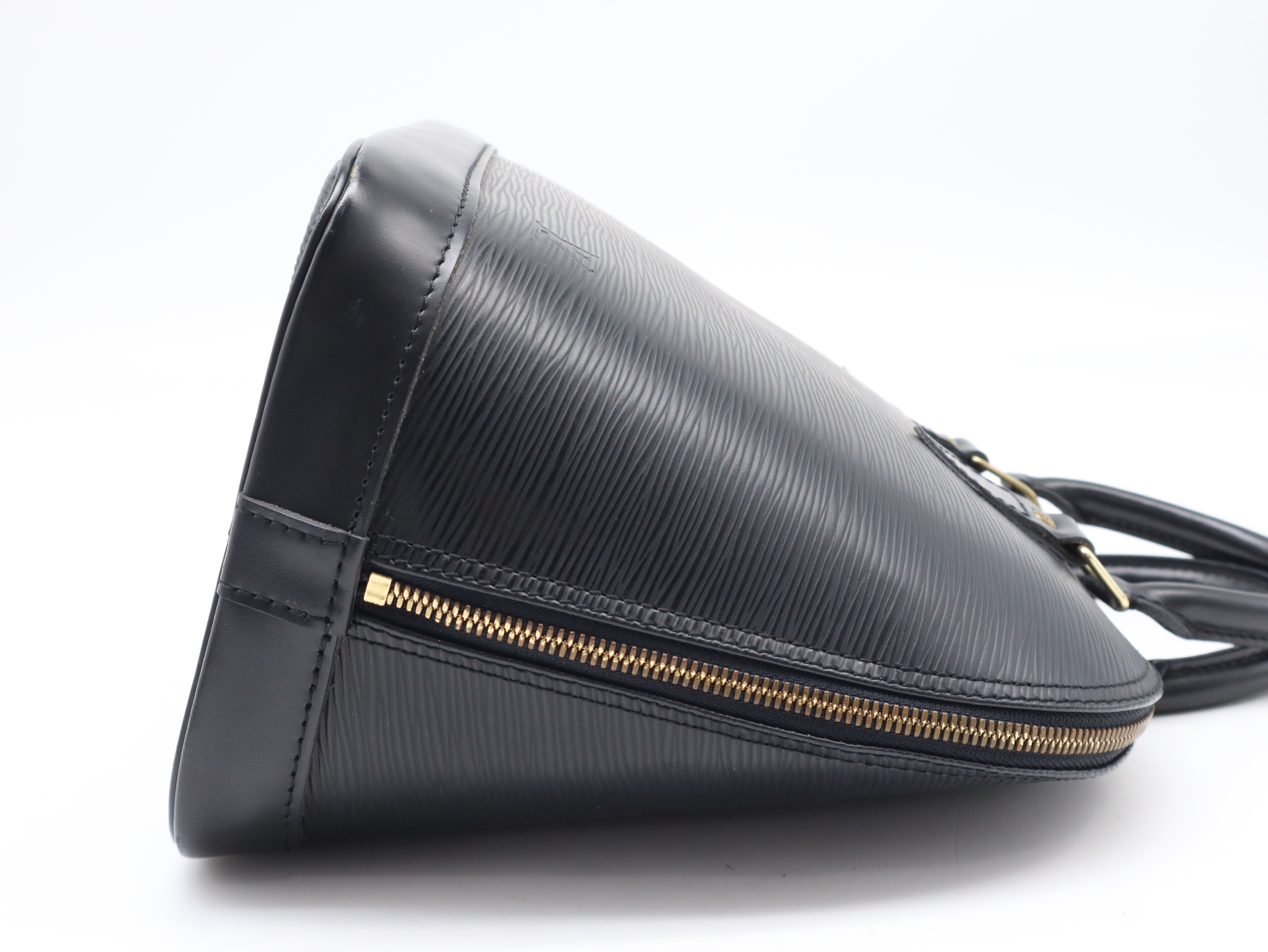 M52142 Epi Alma Noir Handbag — view 5